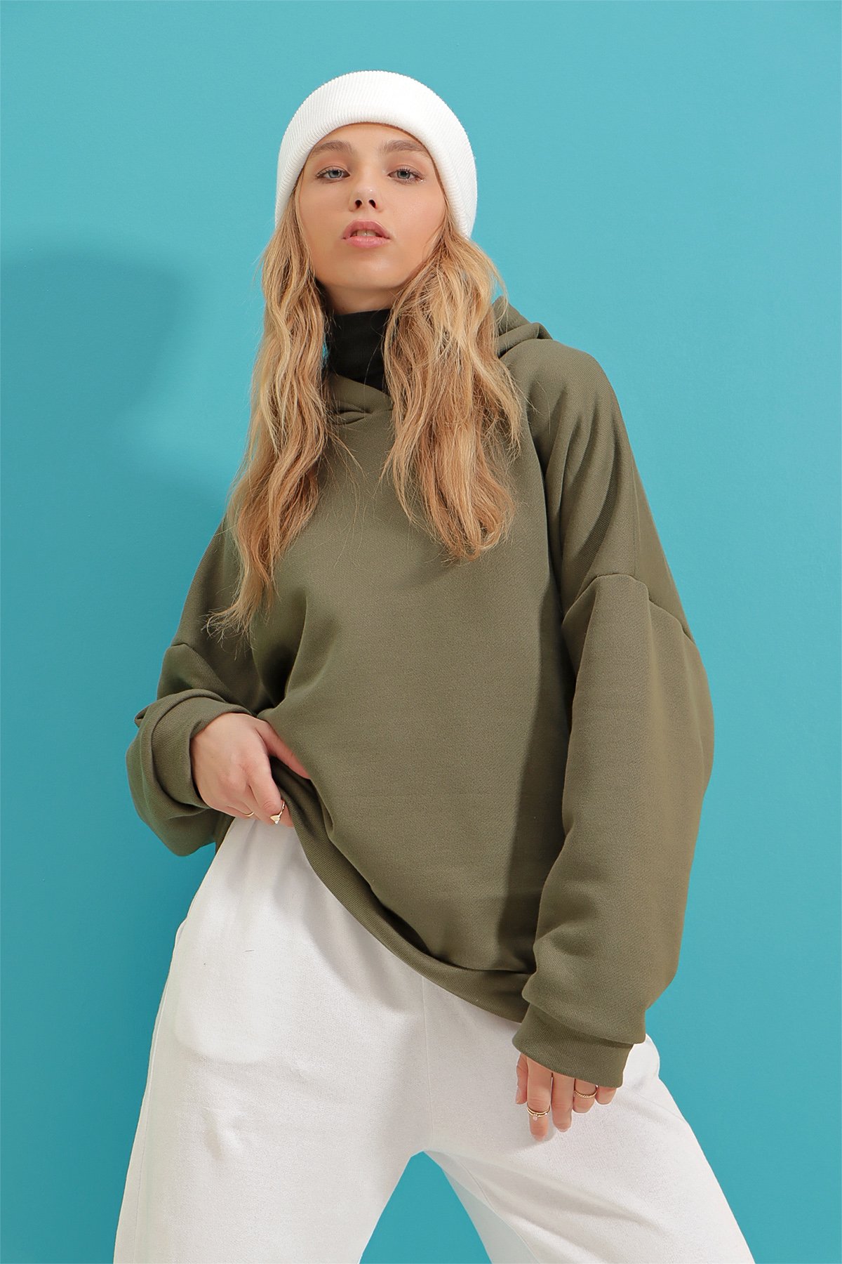 Kapüşonlu Oversize Kalın Basen Boy 3 İplik Şardonlu Sweatshirt - Haki
