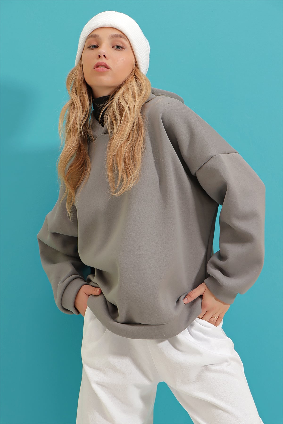 Kapüşonlu Oversize Kalın Basen Boy 3 İplik Şardonlu Sweatshirt - Gri