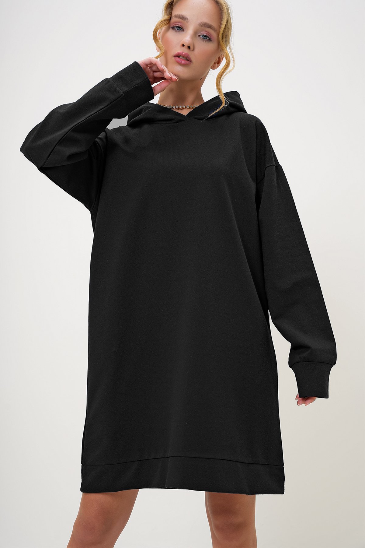 Kapüşonlu Sweatshirt Elbise - Siyah