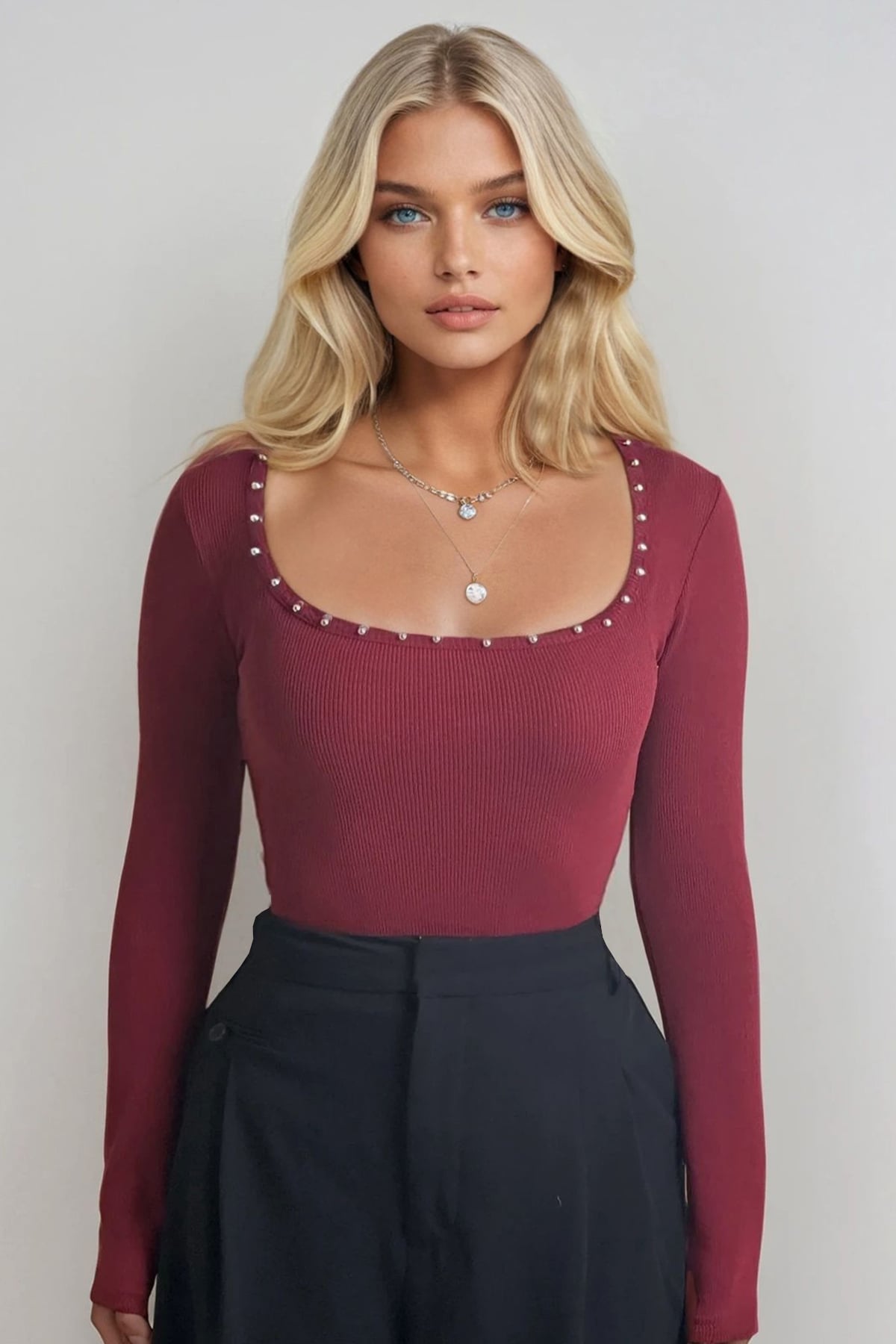 KARE YAKA İNCİ ÇAKMALI FİTİLLİ ÖRME BLUZ - Bordo