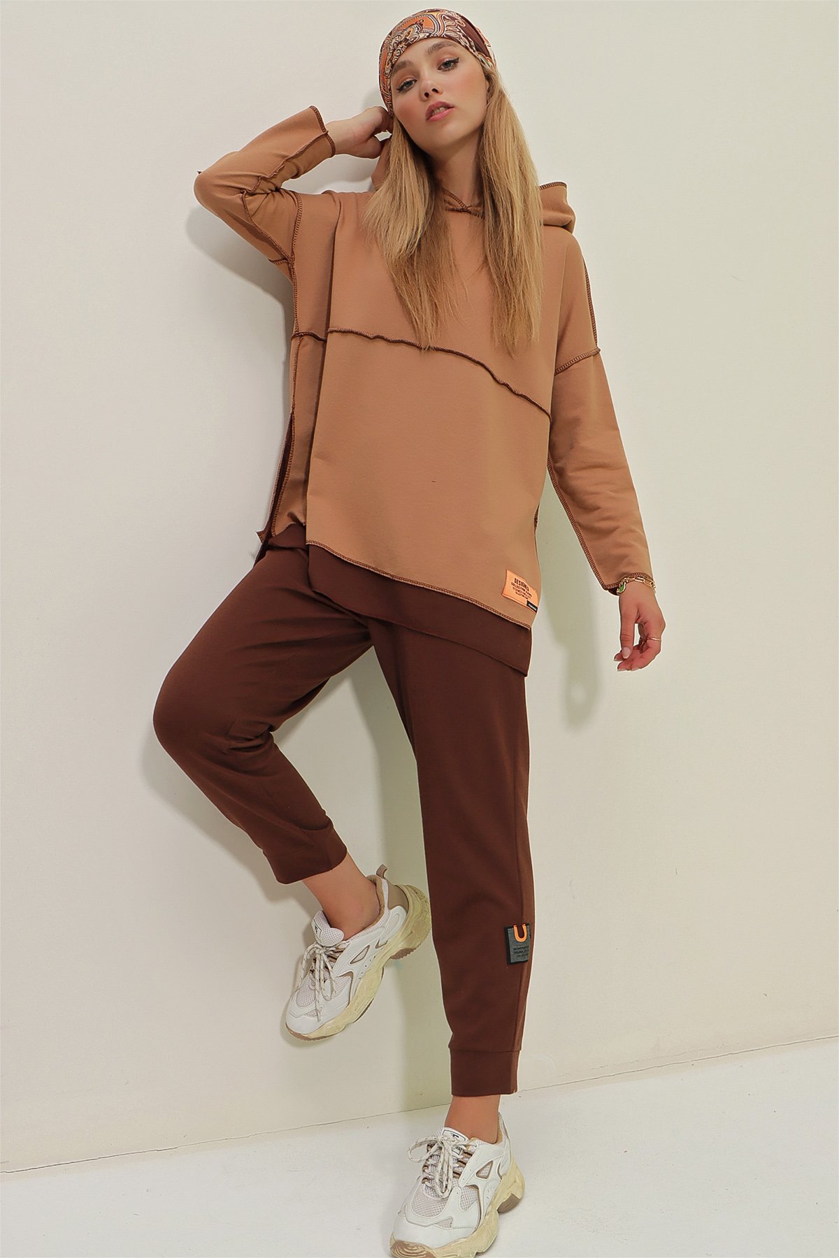 Kat Kat Kapüşonlu Sweatshirt Ve Eşofman Altı İkili Takım - Camel