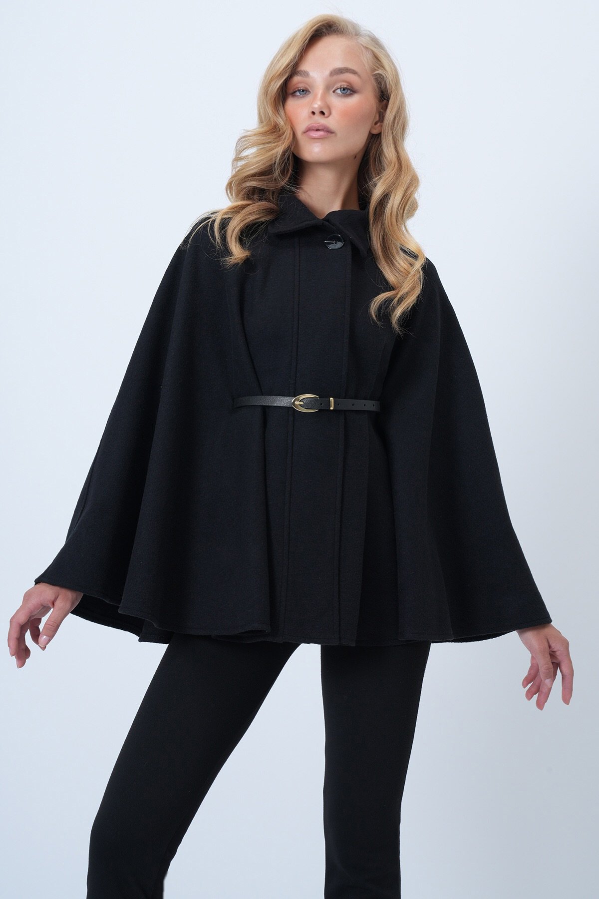 KEMER DETAYLI KAŞE PELERİN KABAN - SİYAH