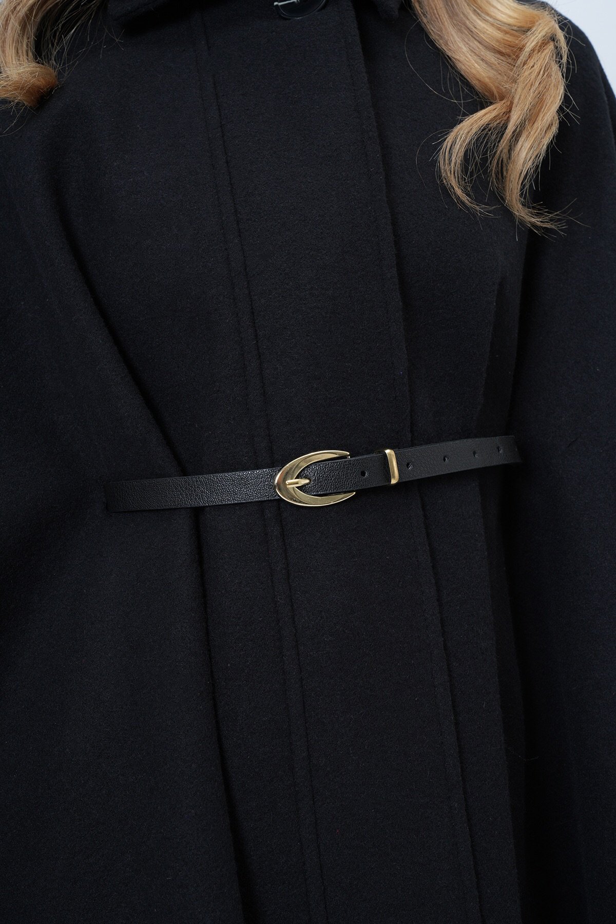 KEMER DETAYLI KAŞE PELERİN KABAN - SİYAH