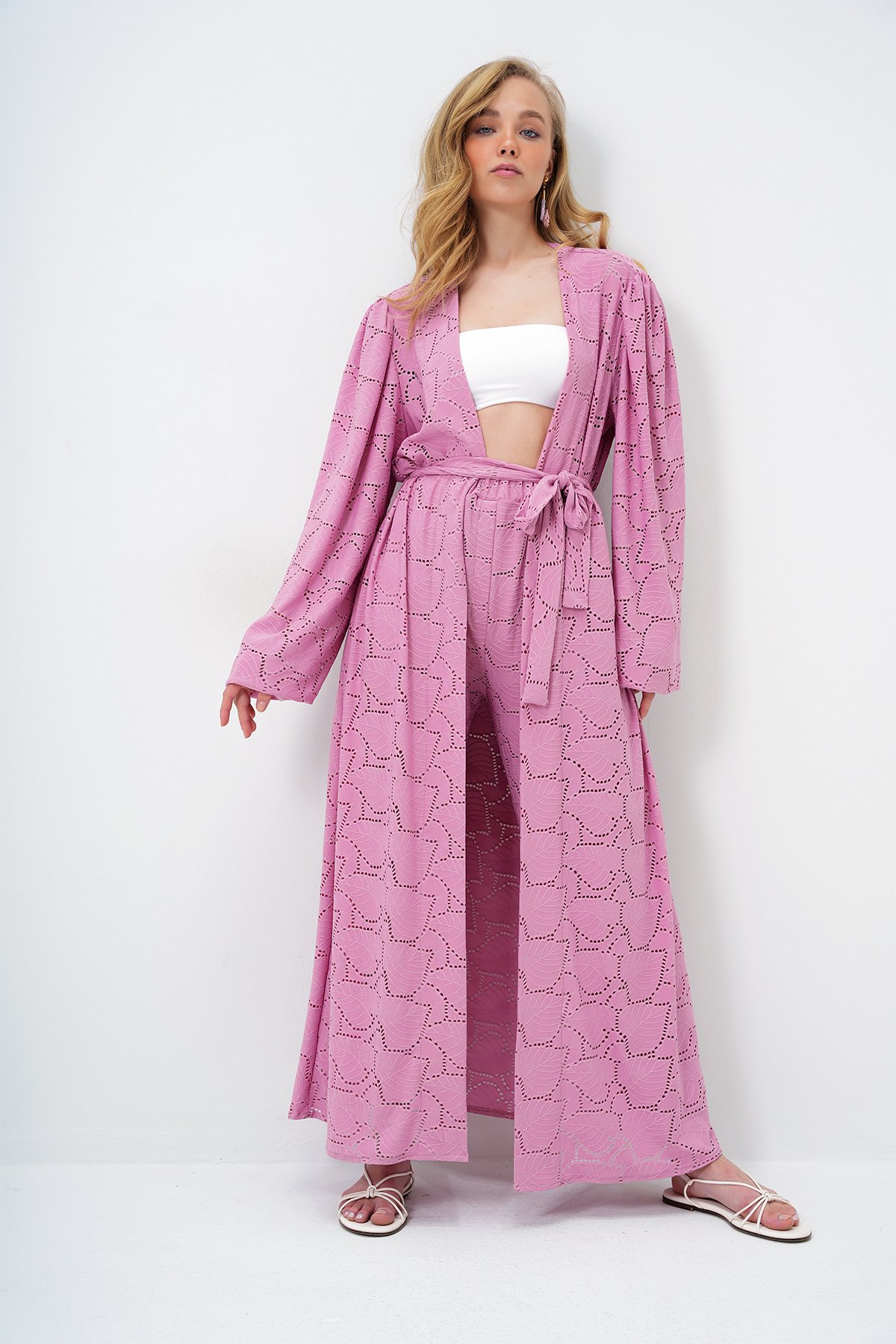 Kendinden Dokulu Ajurlu Uzun Pantolonlu Kimono Takım - PEMBE