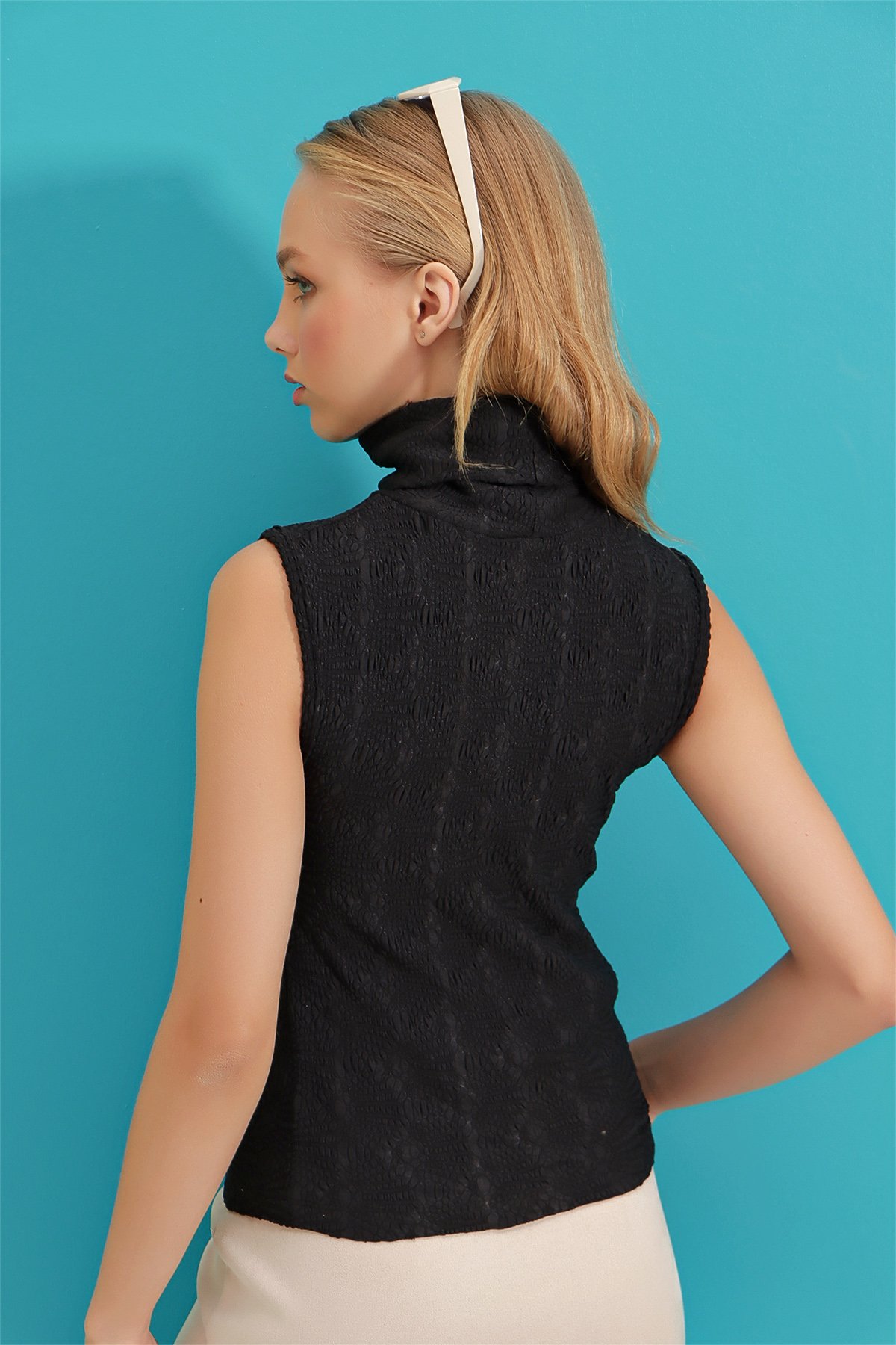 Kendinden Dokulu Balıkçı Halter Örme Bluz - Siyah