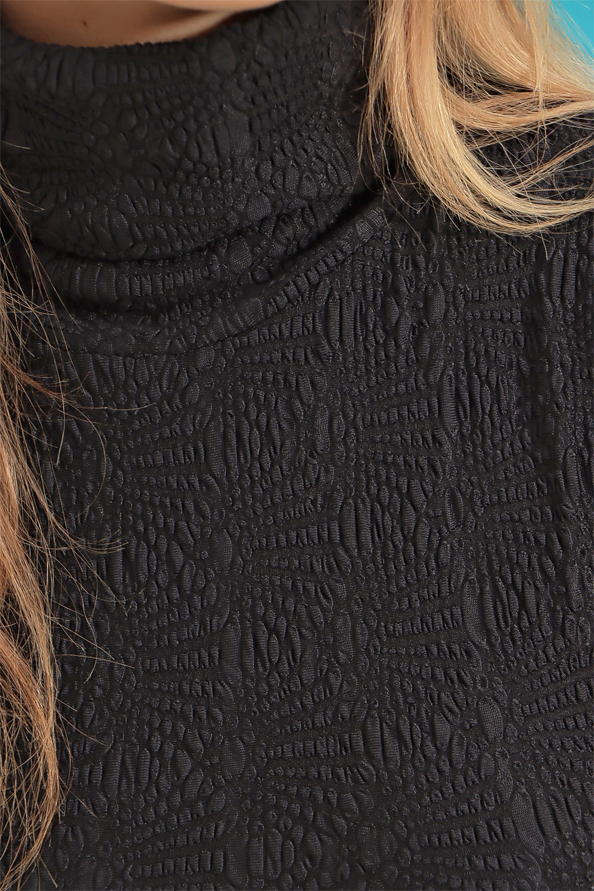 Kendinden Dokulu Balıkçı Halter Örme Bluz - Siyah