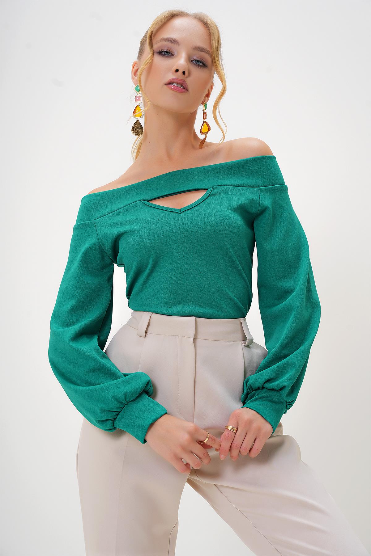 Madonna Yaka Cut Out Detaylı Örme Bluz - Yeşil