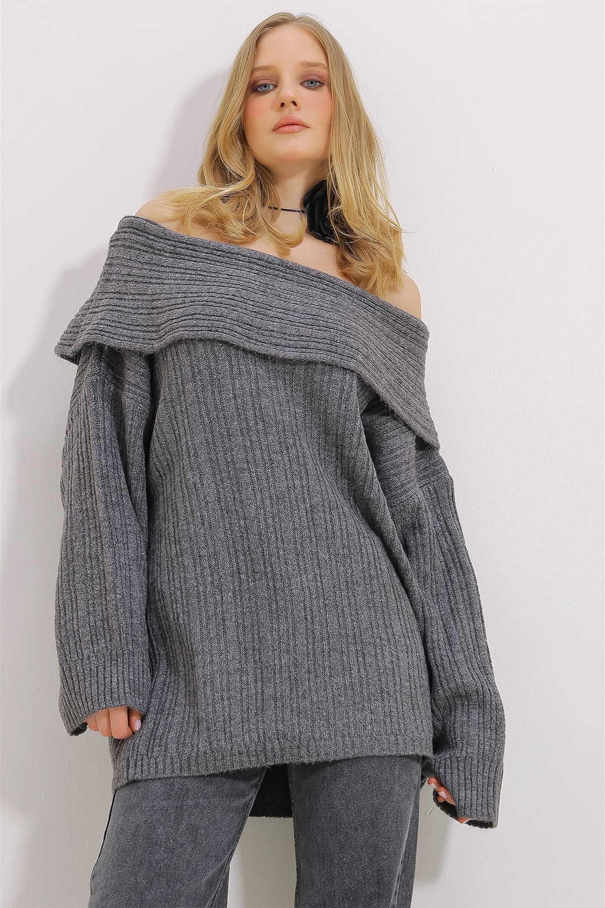 Madonna Yaka Fitilli Oversize Kazak - Antrasit