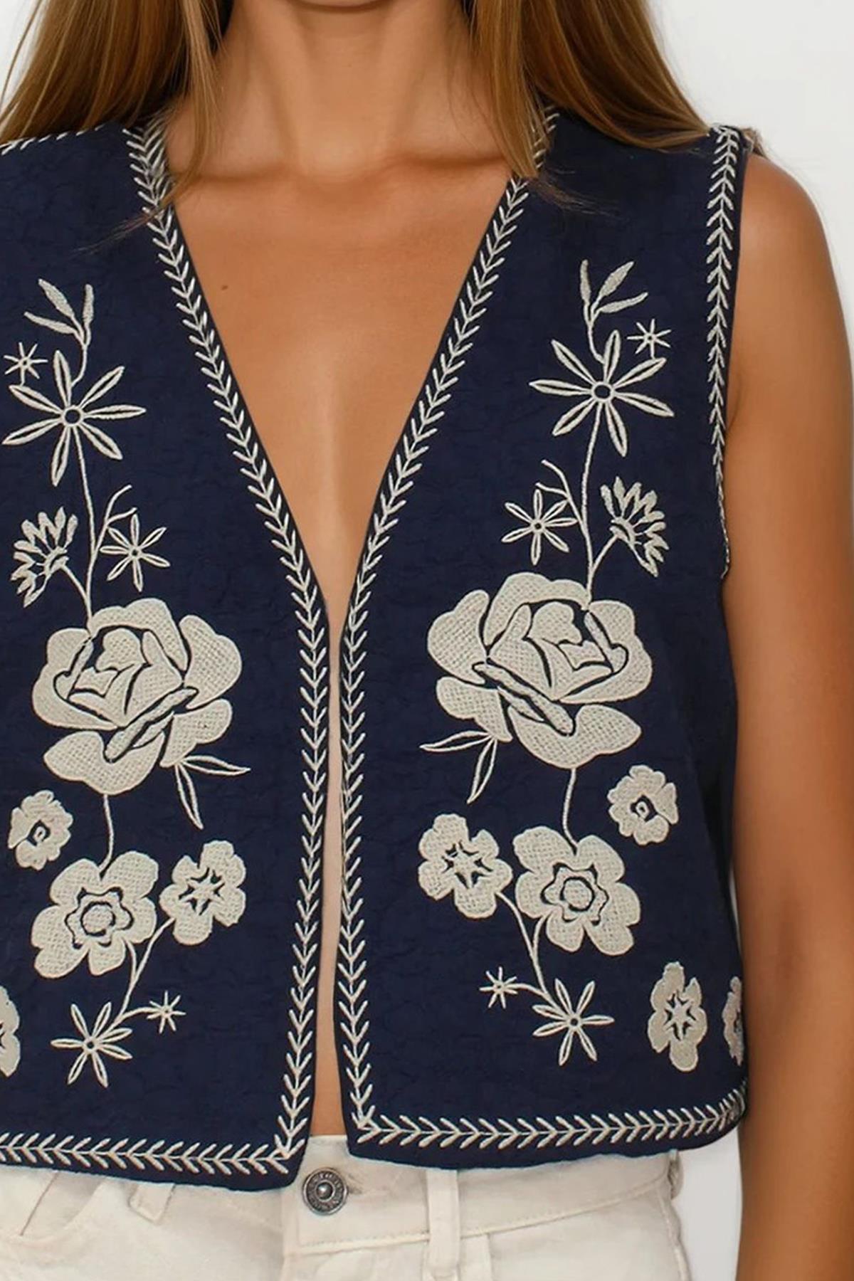 Nakış Detaylı Astarlı Dokulu Crop Yelek - Lacivert