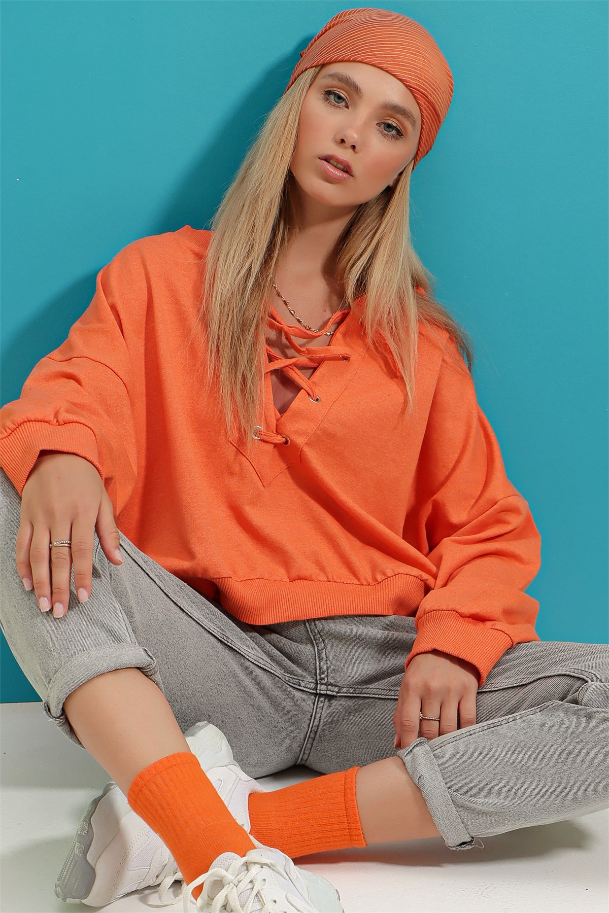 Önü Bağcıklı Oversıze Sweatshirt - Turuncu
