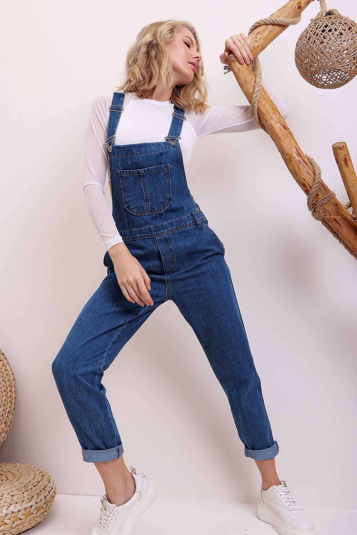 Önü Düğmeli Dört Cepli Ayarlanabilir Askılı Bol Kesim Denim Salopet Tulum - Koyu Mavi