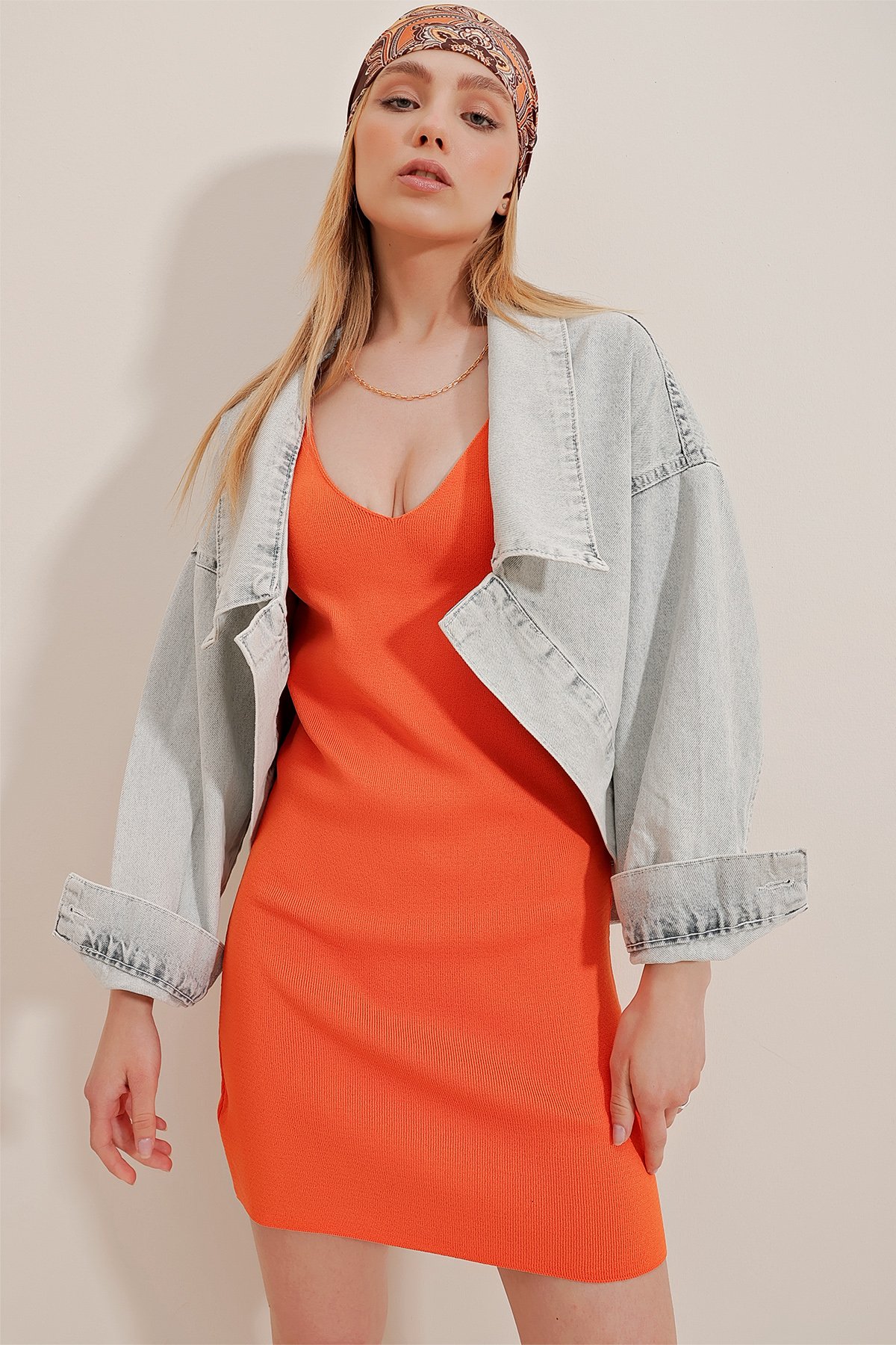 Oversize Oval Kesim Gömlek Yaka Crop Jean Ceket - Taş Grisi