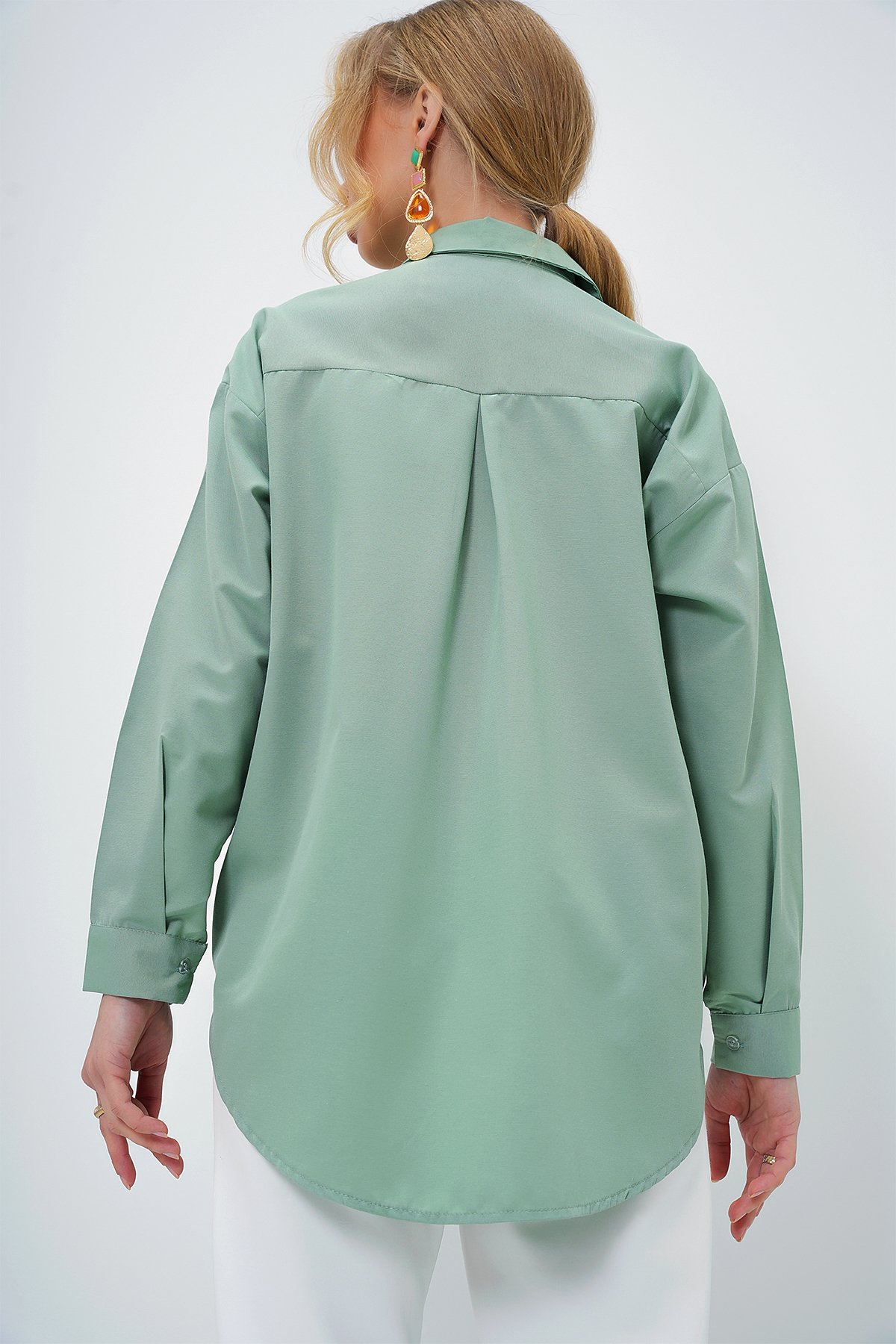 Oversize Uzun Dokuma Gömlek - ÇAĞLA YEŞİLİ