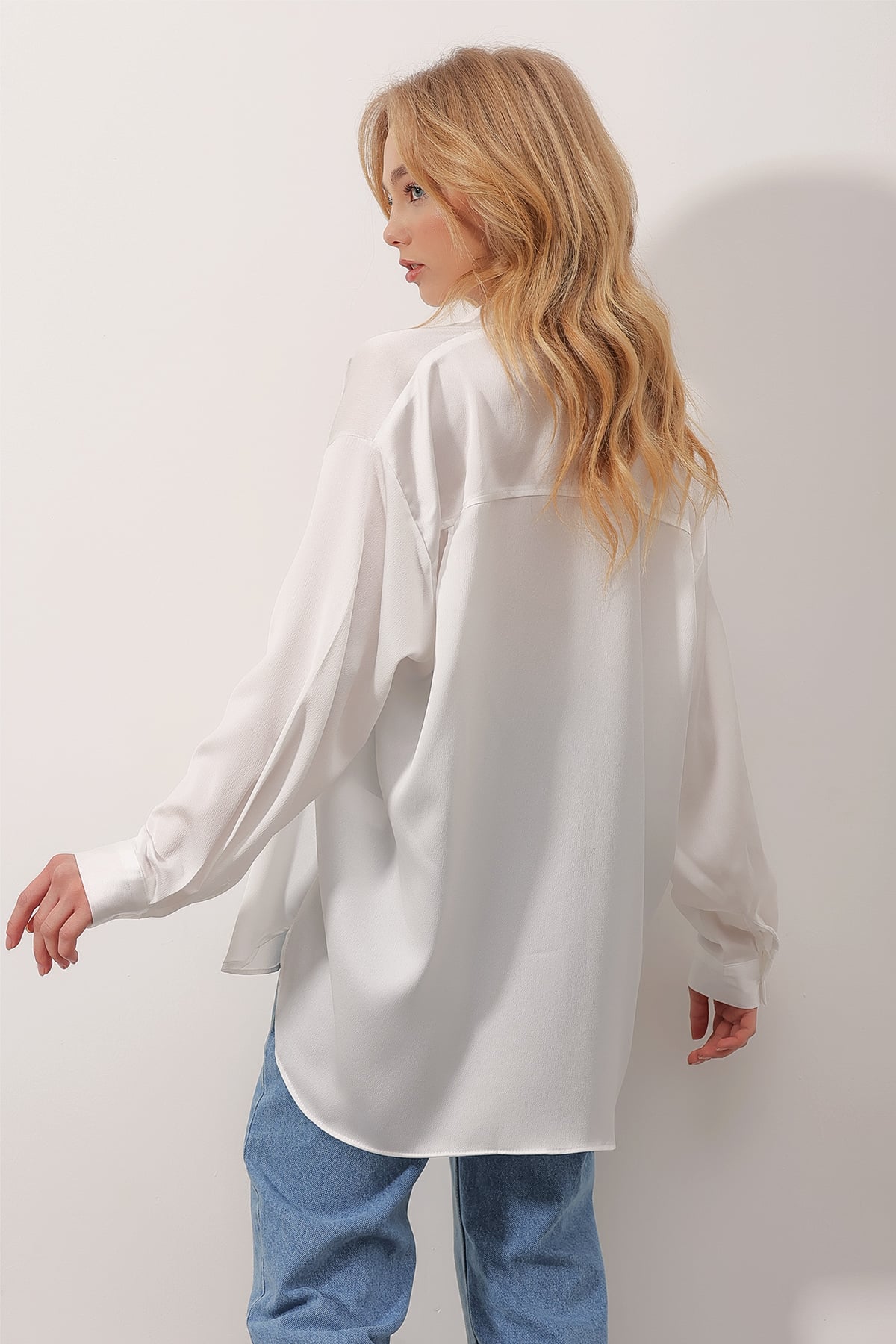 Pamuk Saten Oversize Gömlek - Beyaz