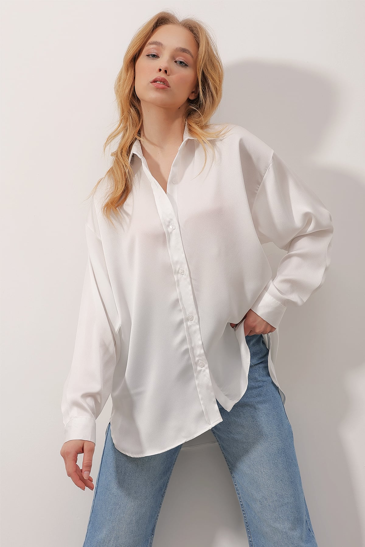 Pamuk Saten Oversize Gömlek - Beyaz