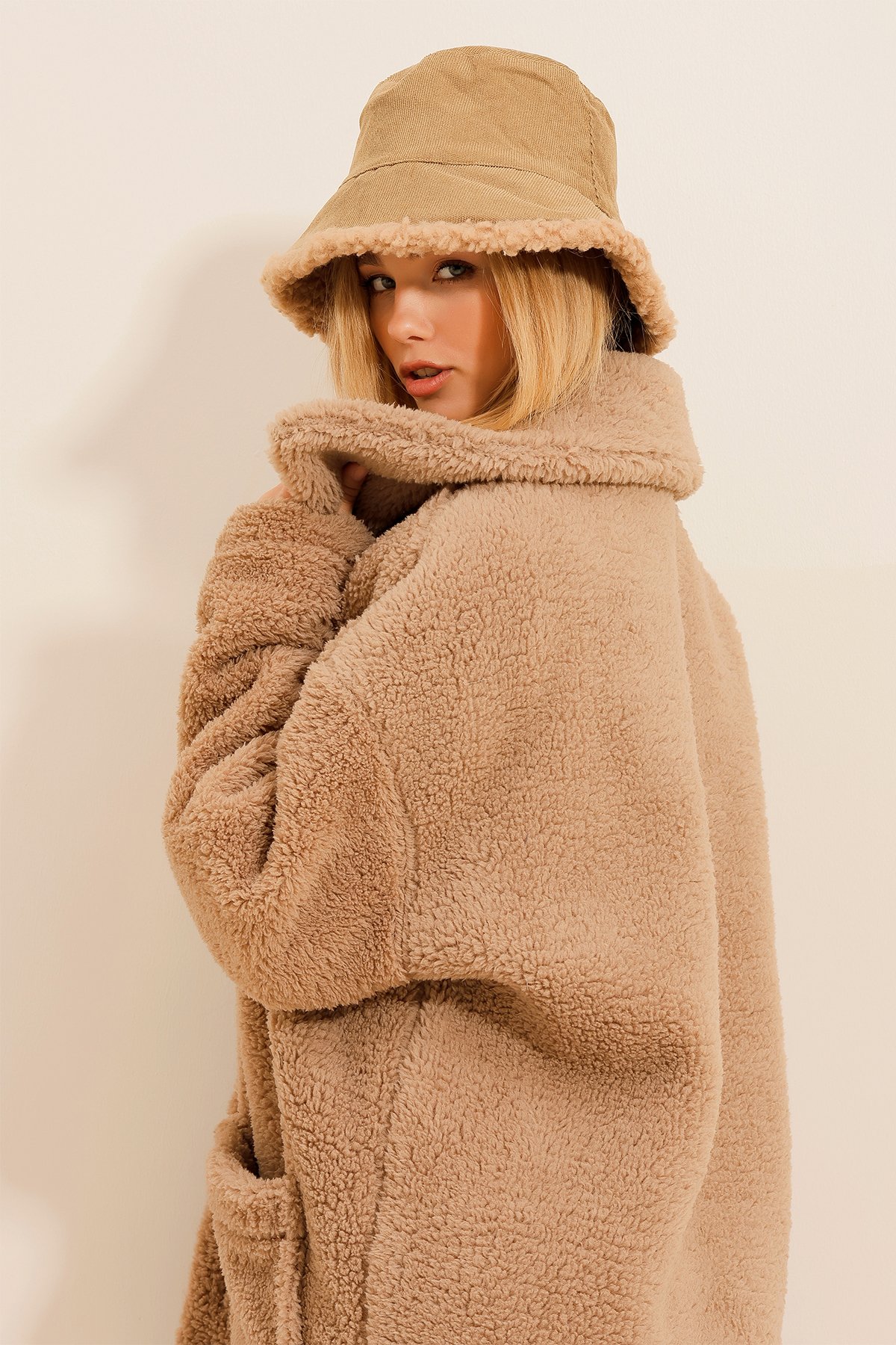 Peluş Bucket Şapka - Camel