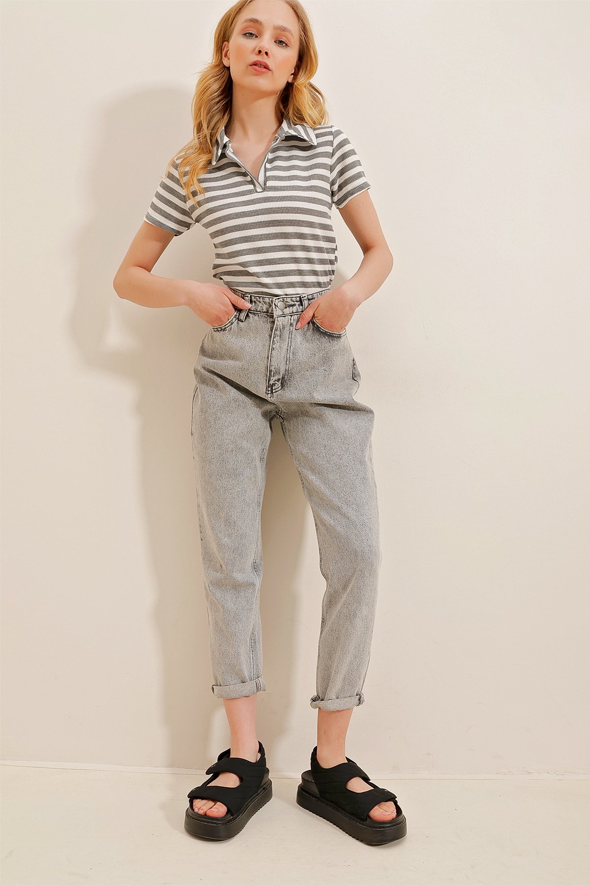 Polo Yaka Petek Örgü Crop Örme Bluz - Antrasit