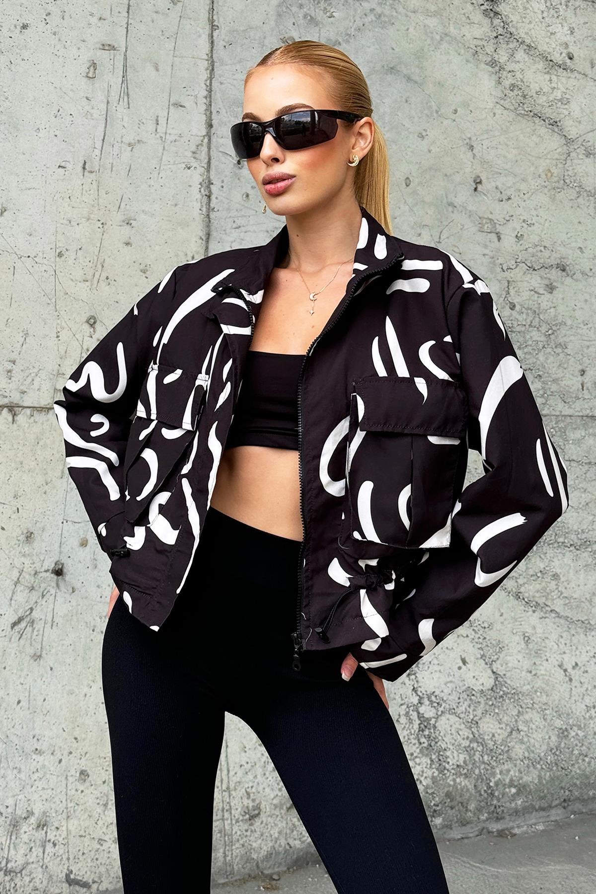 Polo Yaka Torba Cep Detaylı Desenli Ceket - SİYAH