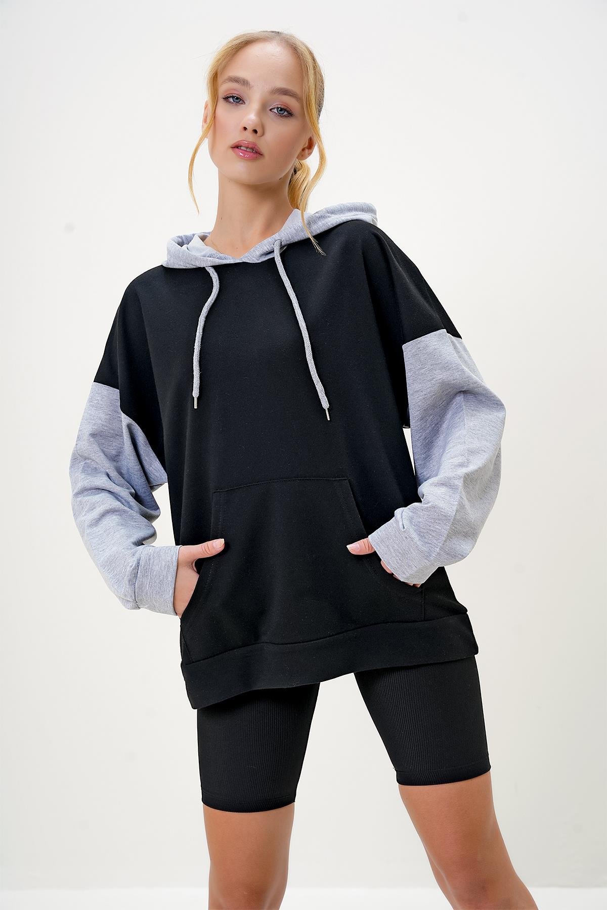 Renk Bloklu Oversıze Kapüşonlu Sweatshirt - Siyah