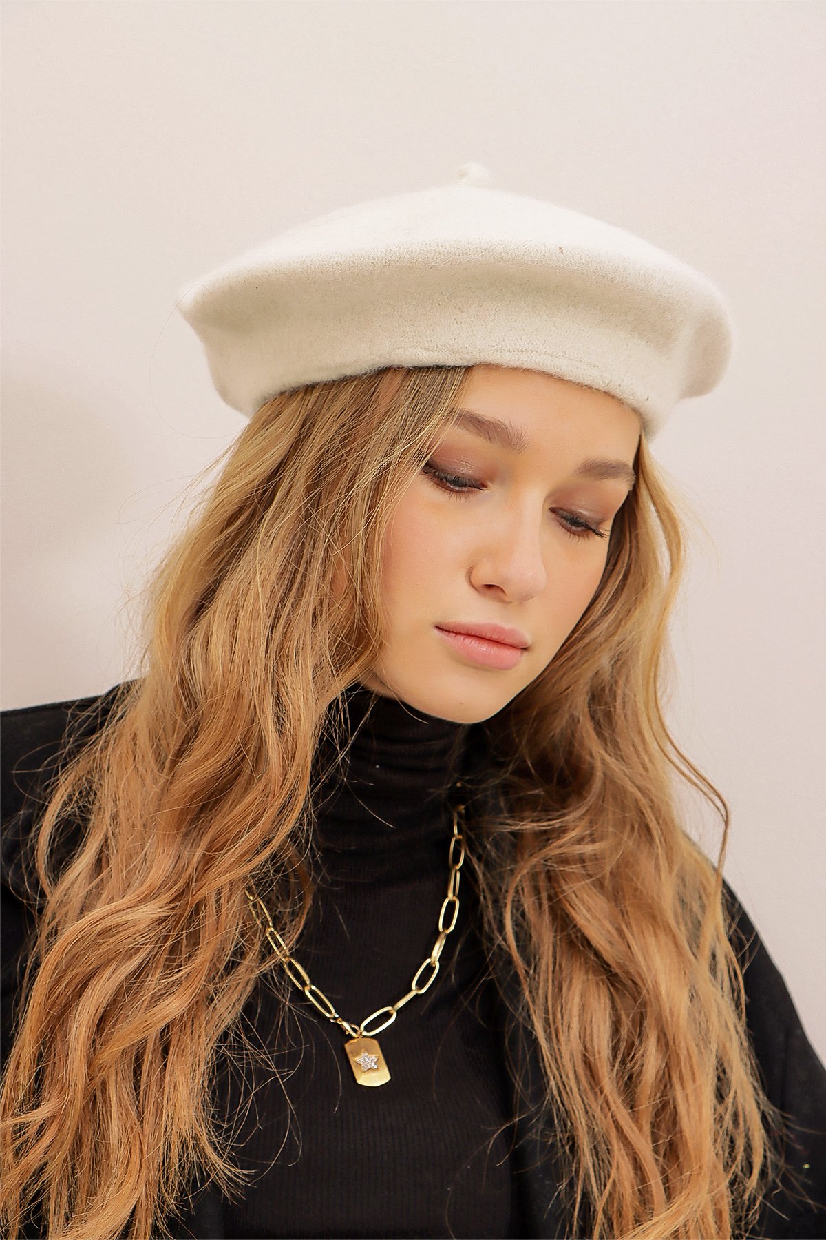 Ressam Beresi - Ekru