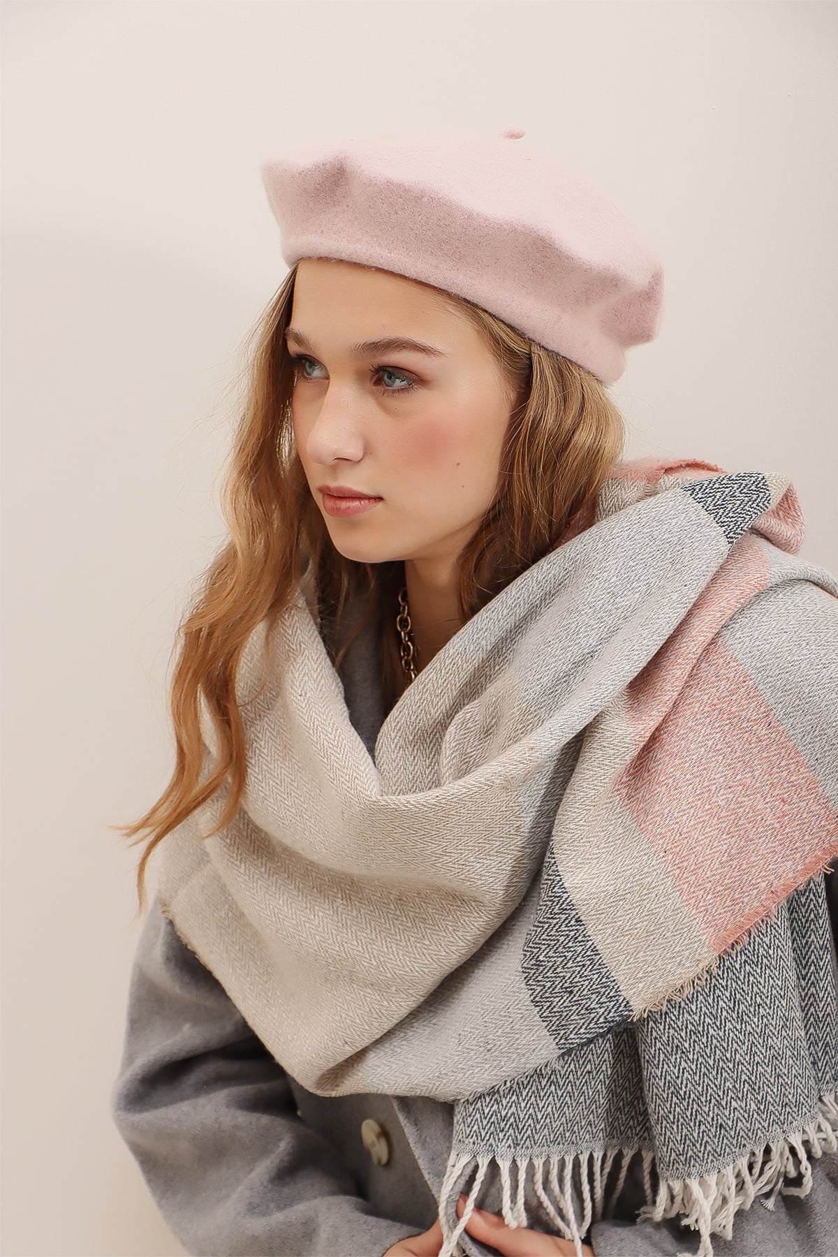 Ressam Beresi - Pembe