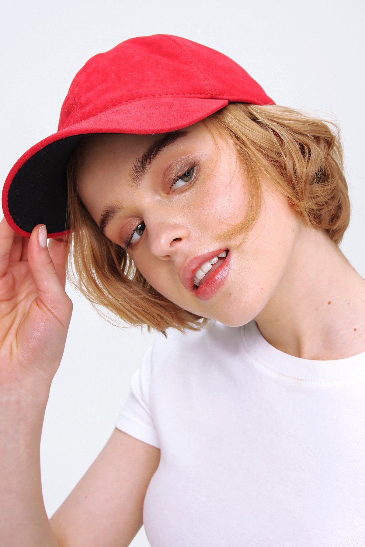 Süet Kep - Kırmızı