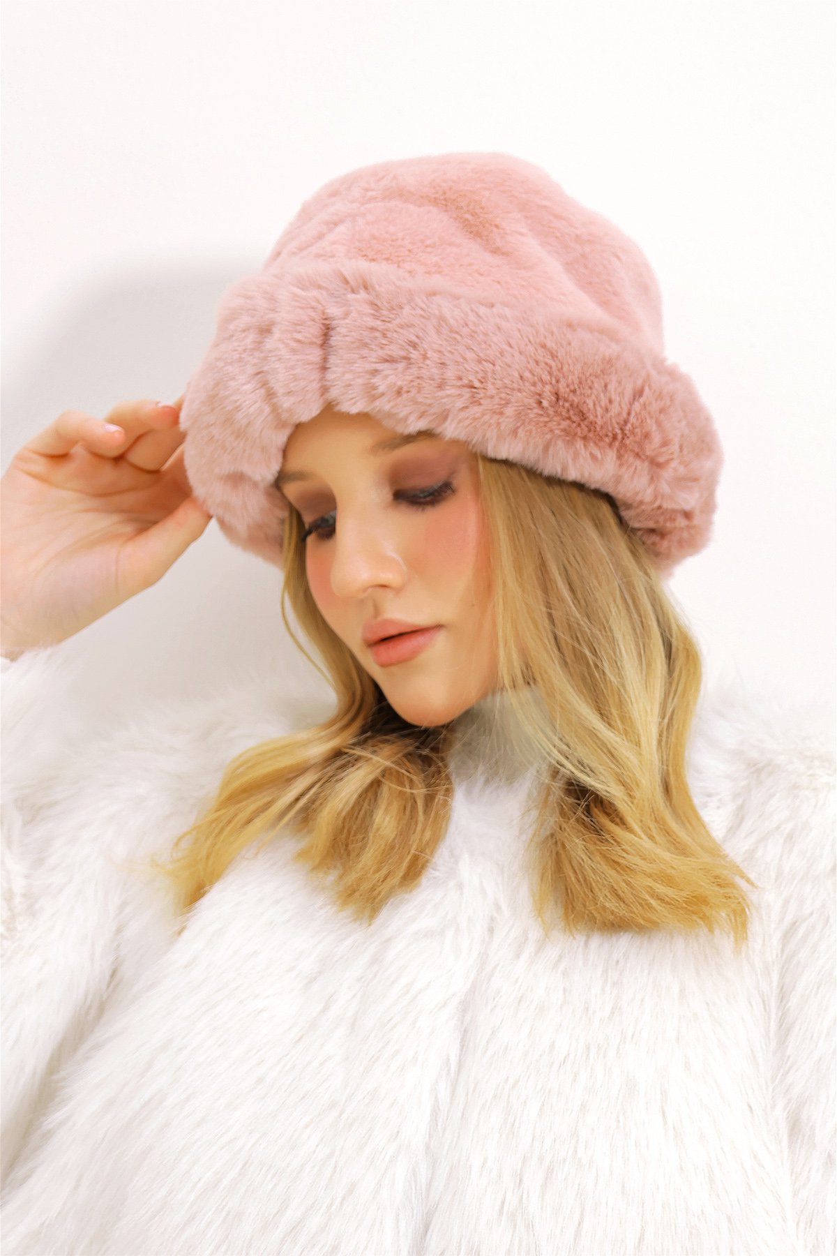 Suni Kürklü Şapka - Pembe
