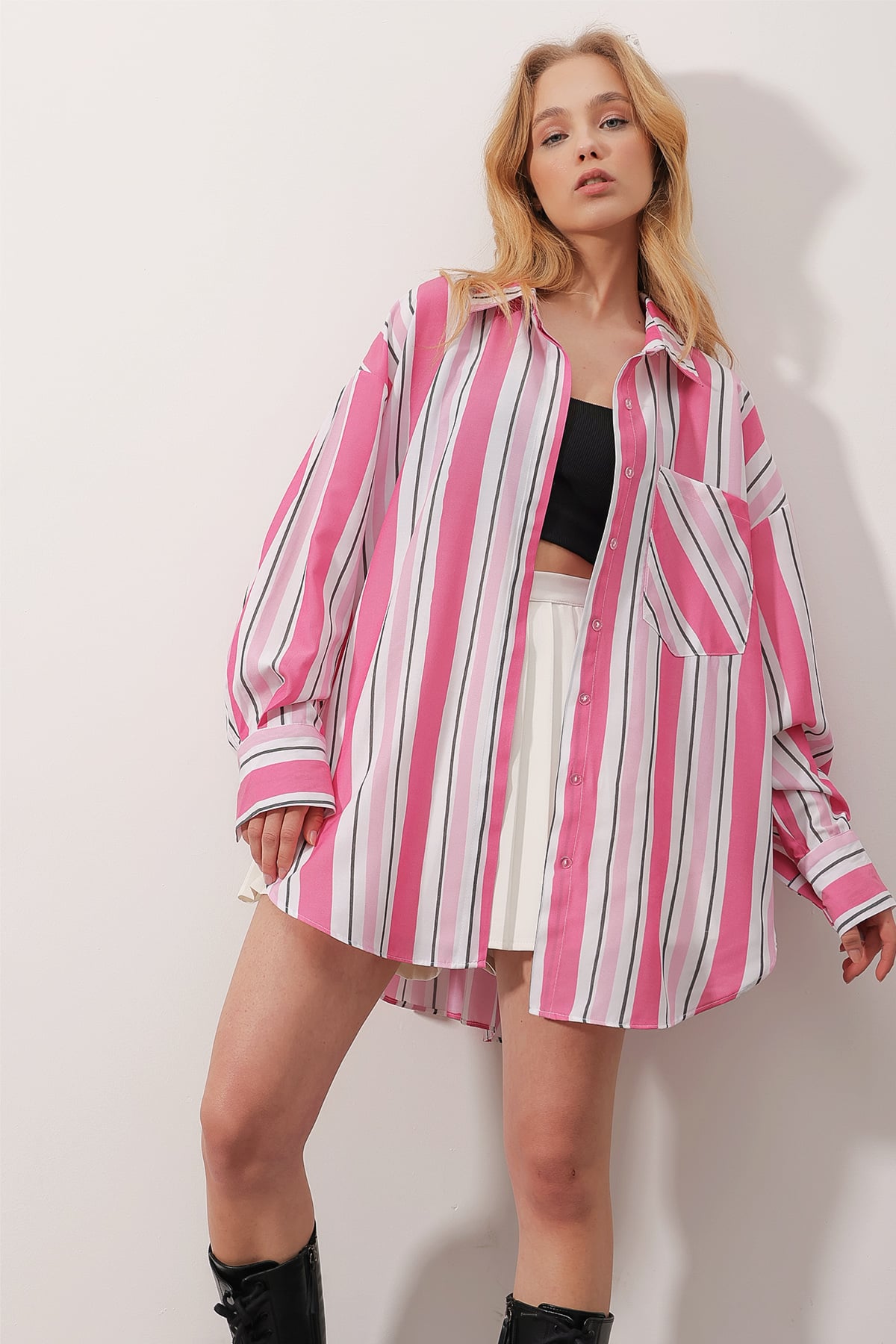 Tek Cepli Çizgili Geniş Manşet Kollu Oversize Poplin Gömlek - Pembe