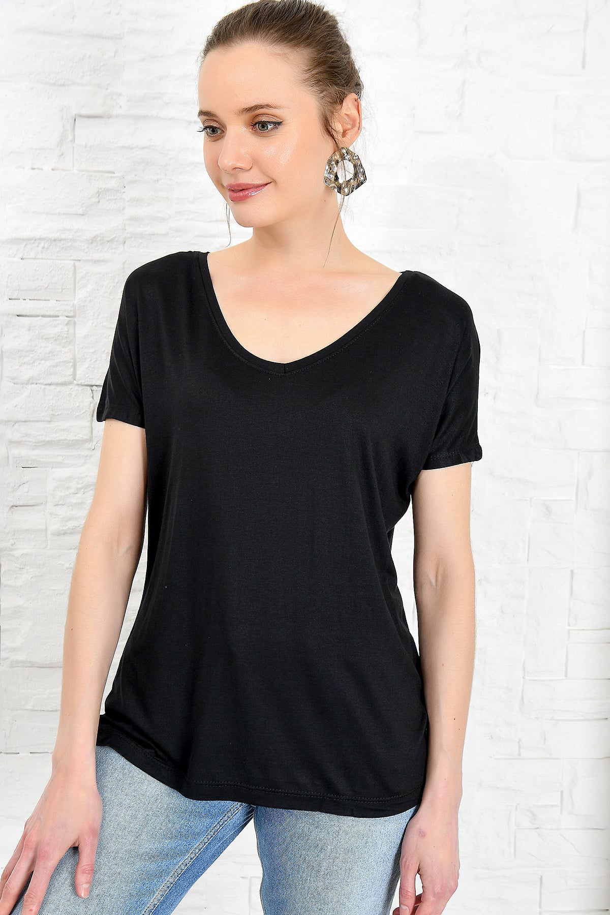 V Yaka 2'Li Paket Basic T-Shirt - Siyah-Beyaz