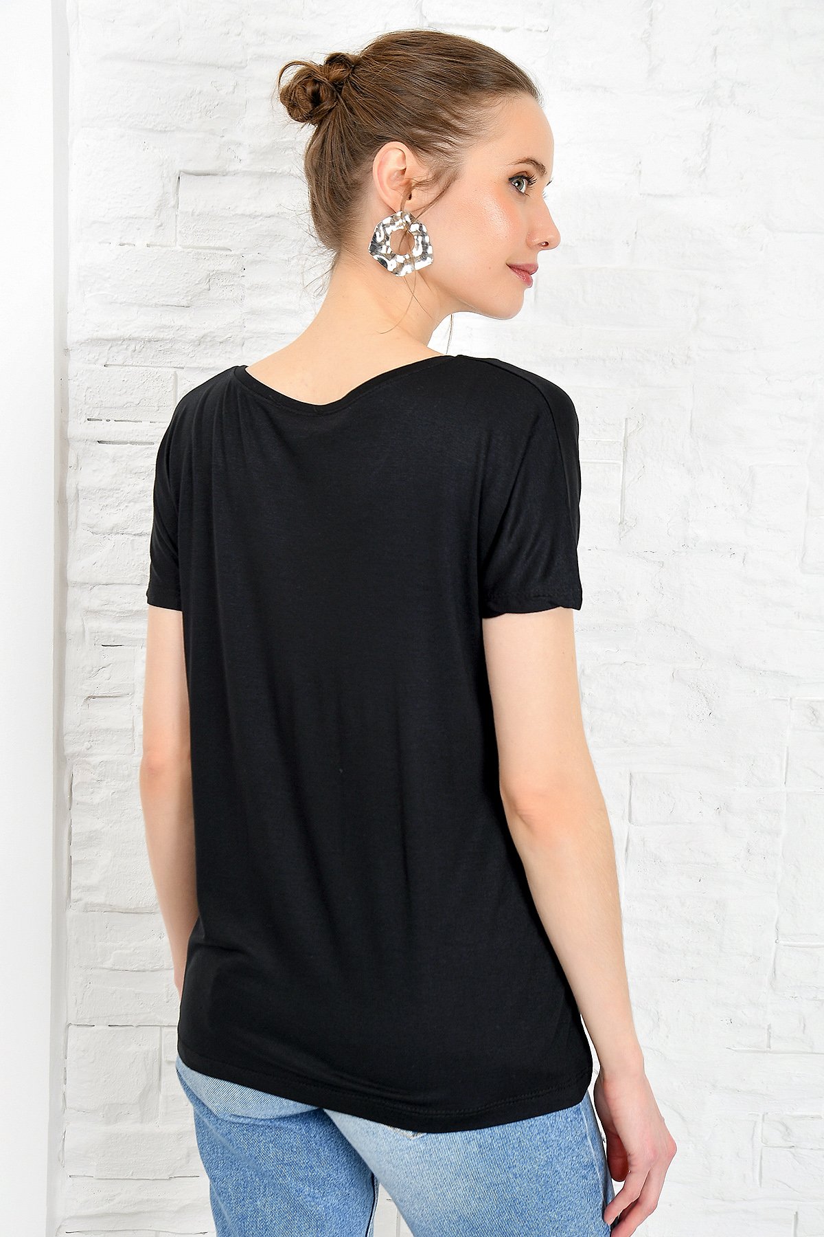 V Yaka 2'Li Paket Basic T-Shirt - Siyah-Beyaz