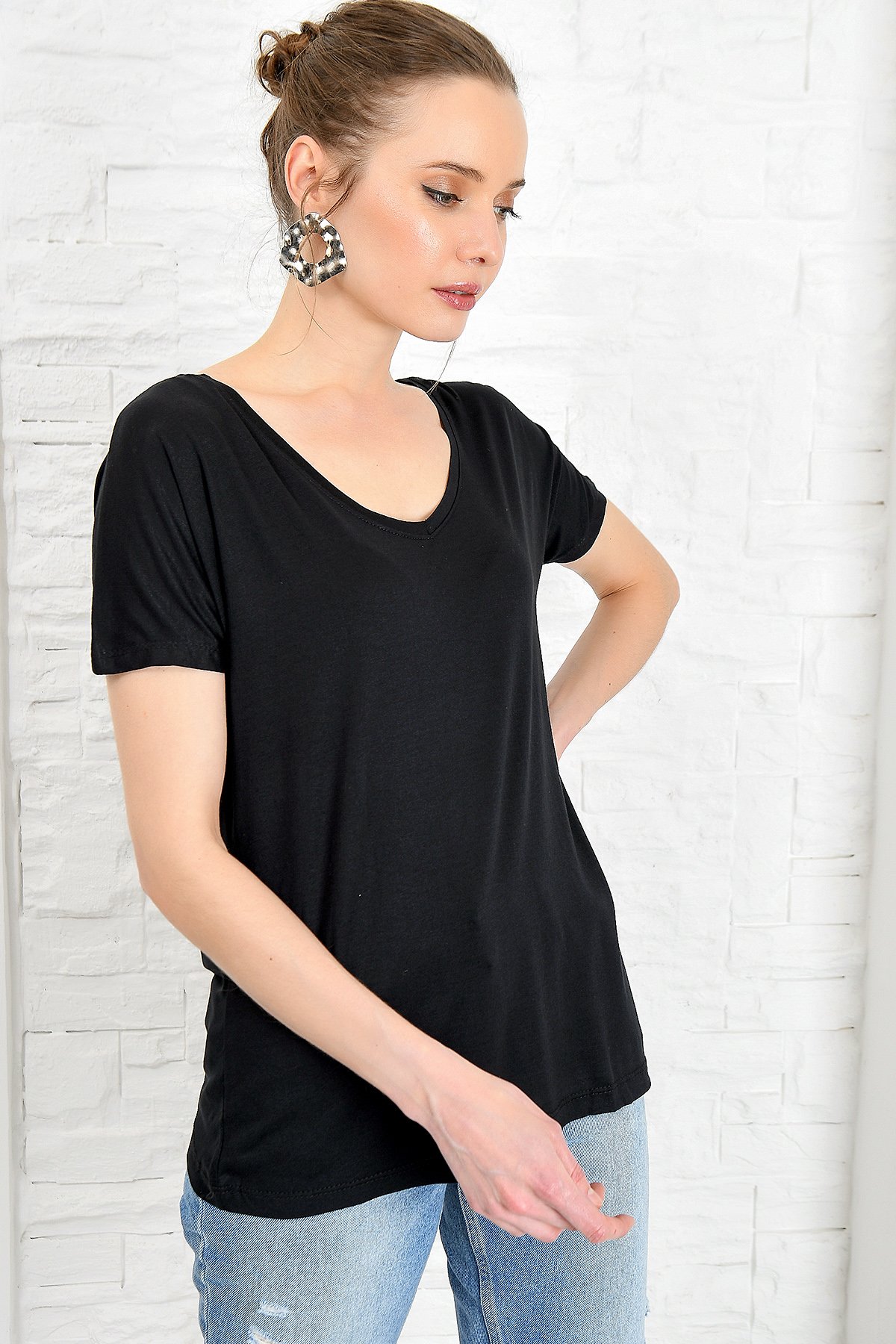 V Yaka 2'Li Paket Basic T-Shirt - Siyah-Beyaz