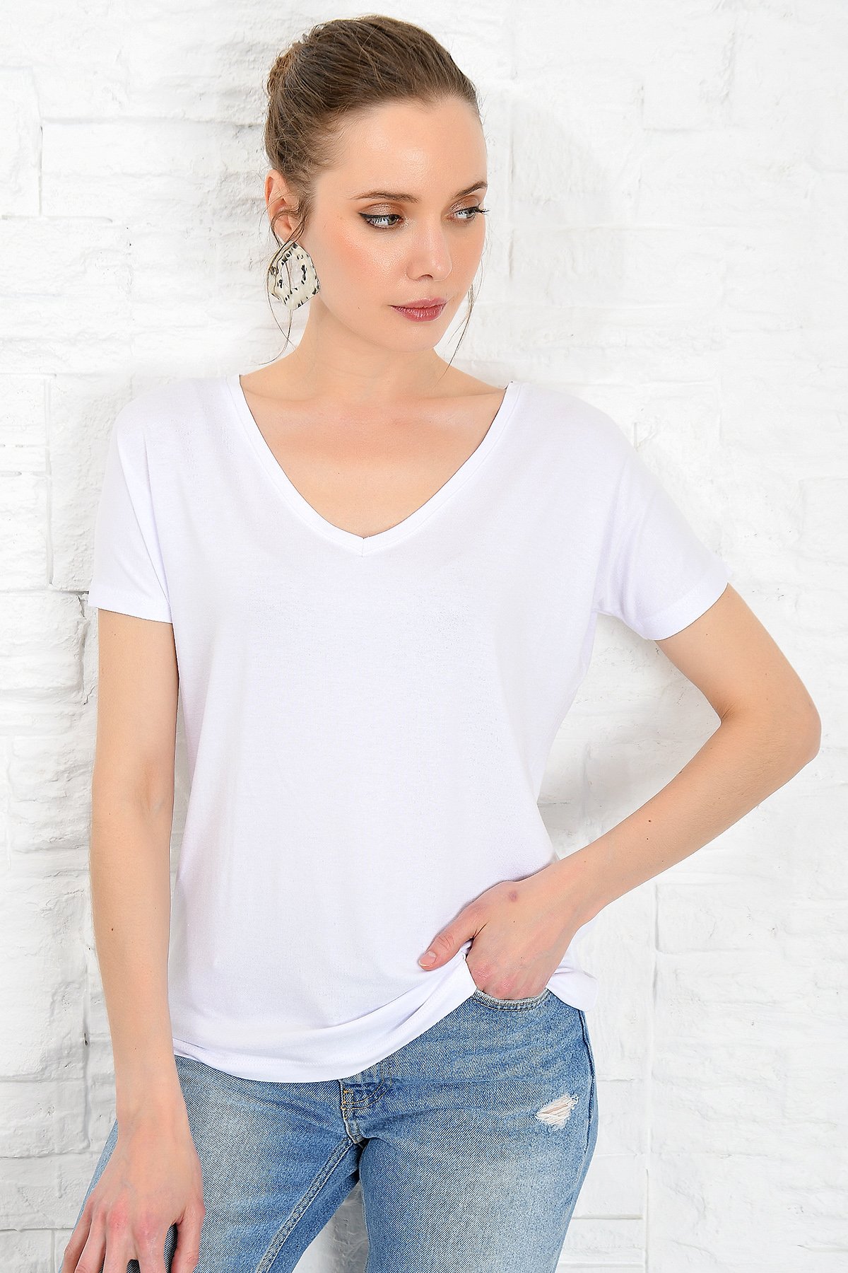 V Yaka 2'Li Paket Basic T-Shirt - Siyah-Beyaz