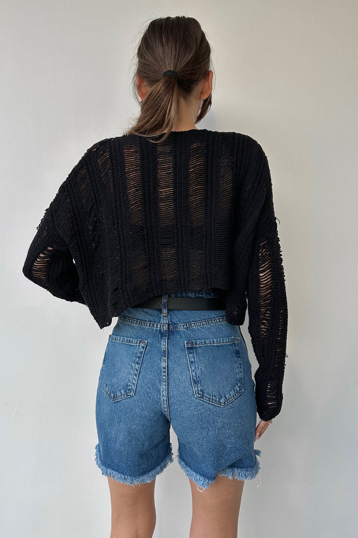 V Yaka Ajurlu Crop Triko Bluz - SİYAH