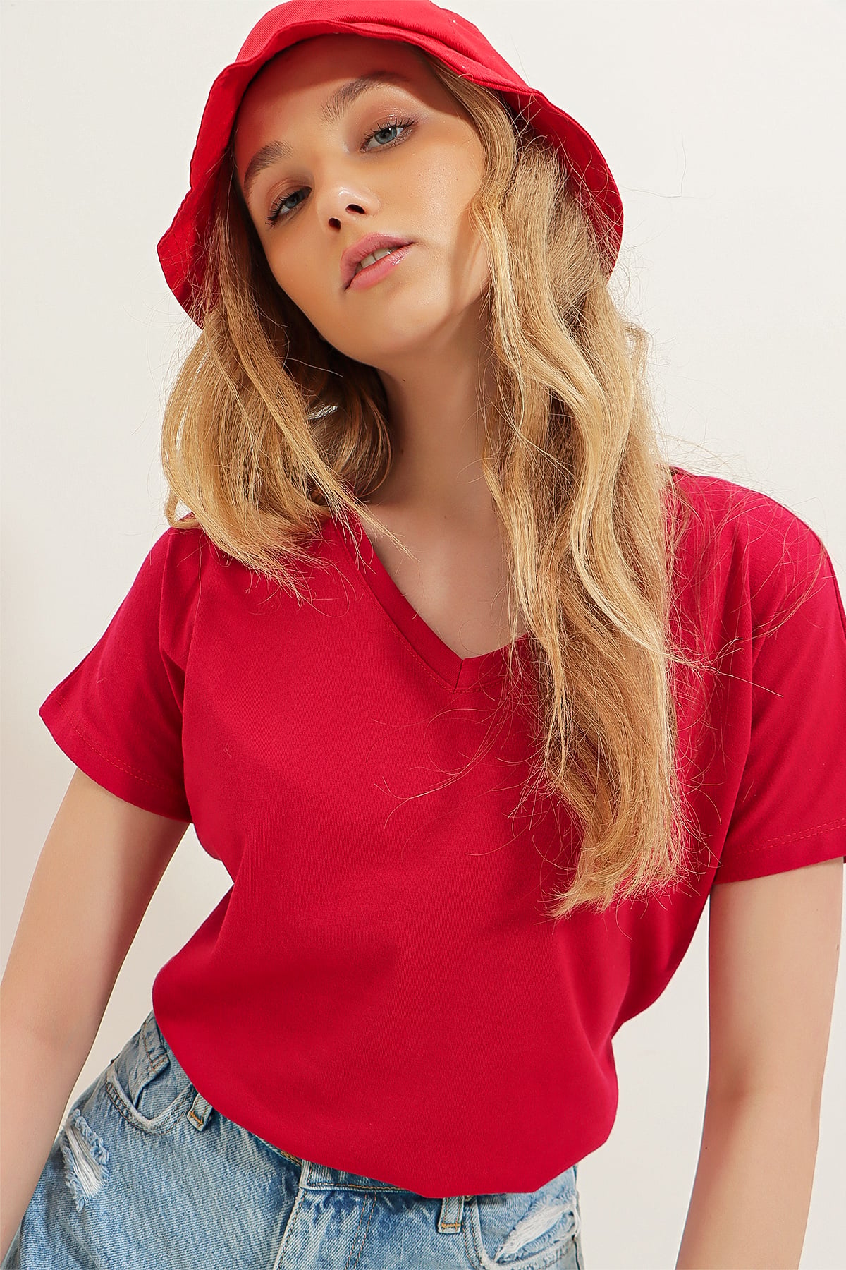 V Yaka Basic T-Shirt - Bordo