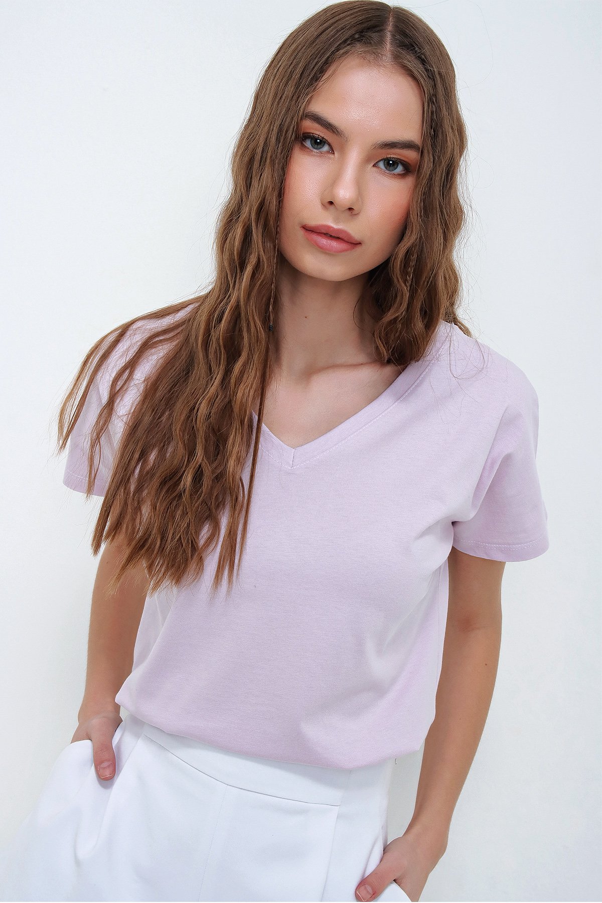 V Yaka Basic T-Shirt - Lila