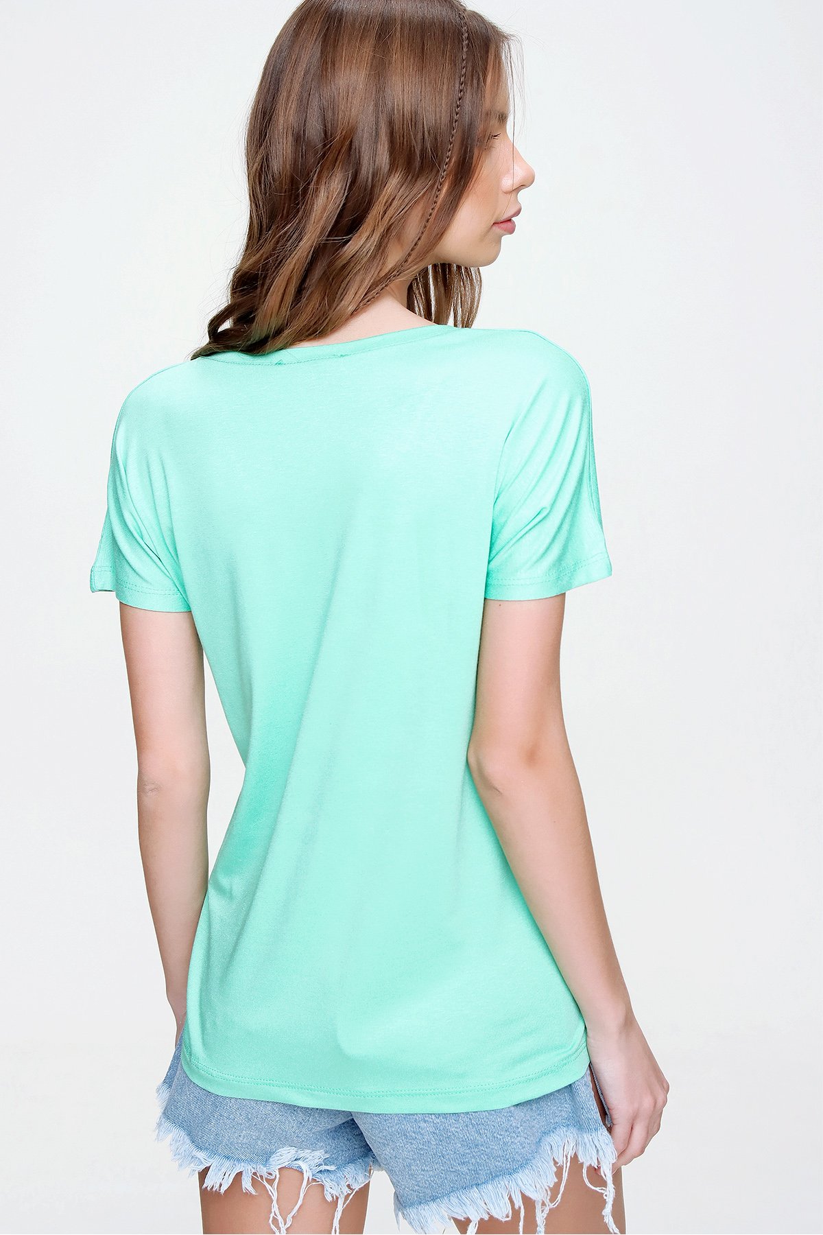 V Yaka Basic T-Shirt - Yeşil