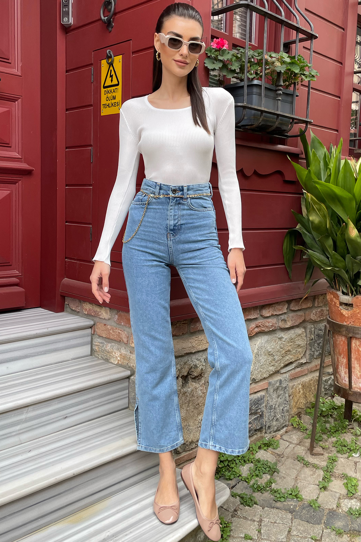 Yüksek Bel Beş Cepli Yanları Yırtmaçlı Wide Leg Jean Pantolon - Mavi