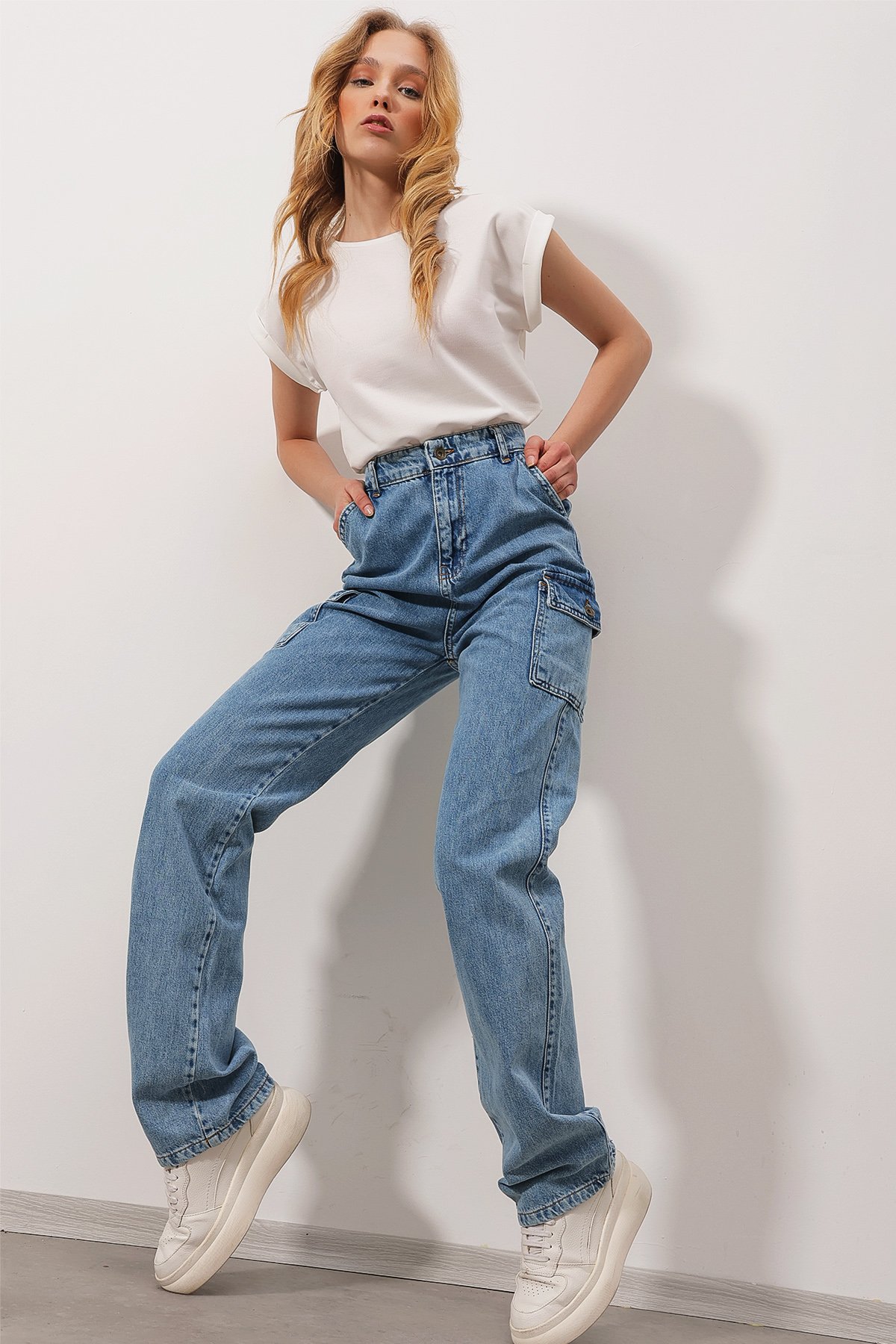 Yüksek Bel Kargo Cepli Wide Leg Jean Pantolon - Açık Mavi