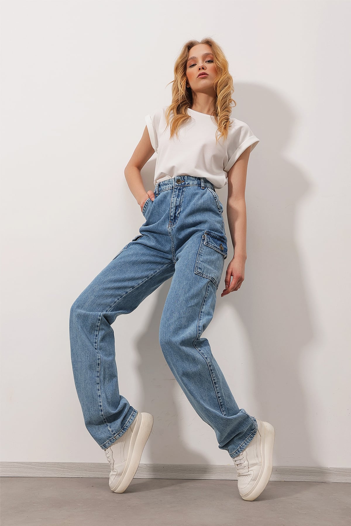 Yüksek Bel Kargo Cepli Wide Leg Jean Pantolon - Açık Mavi