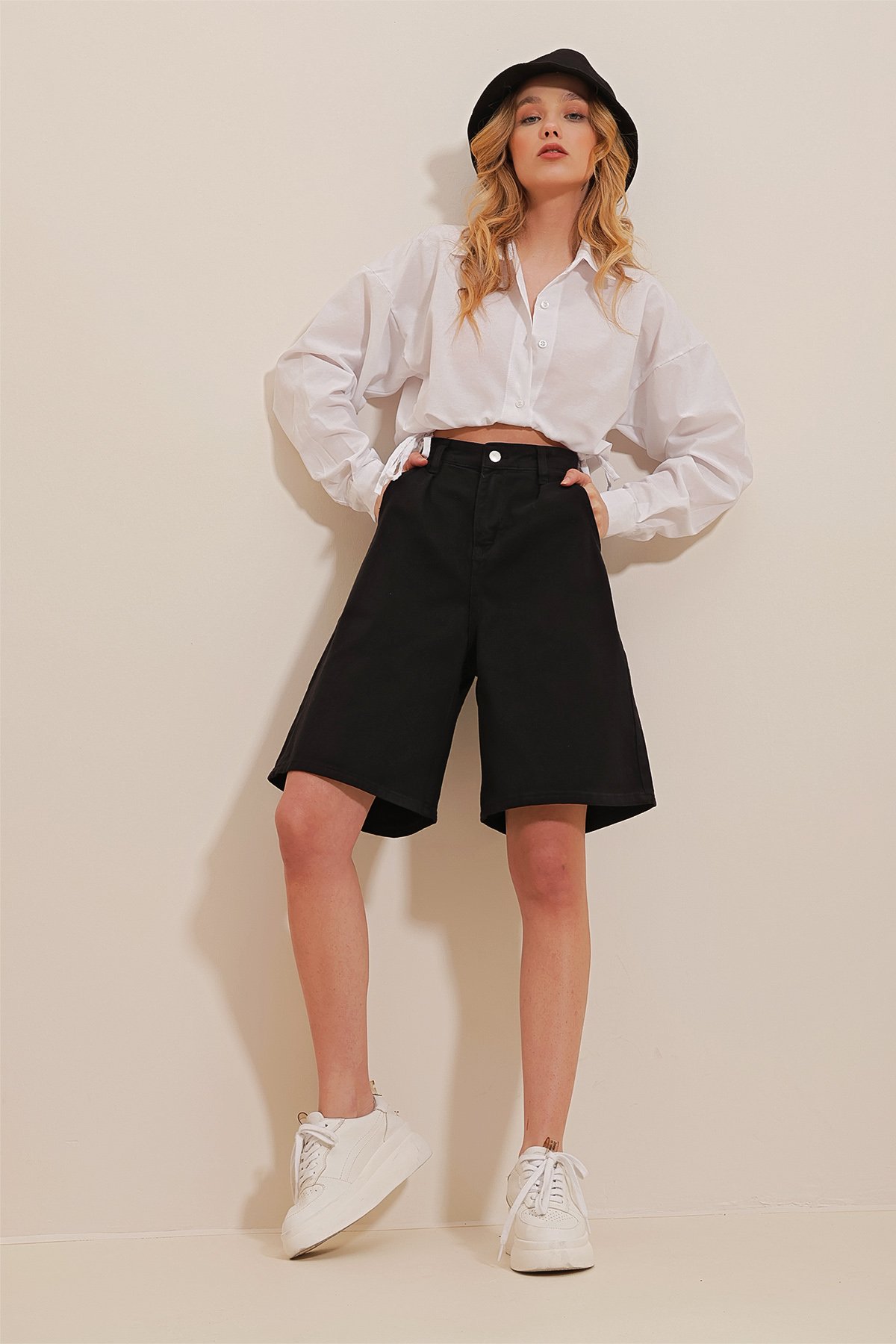 Yüksek Bel Wide Leg Bermuda Denim Şort - SİYAH
