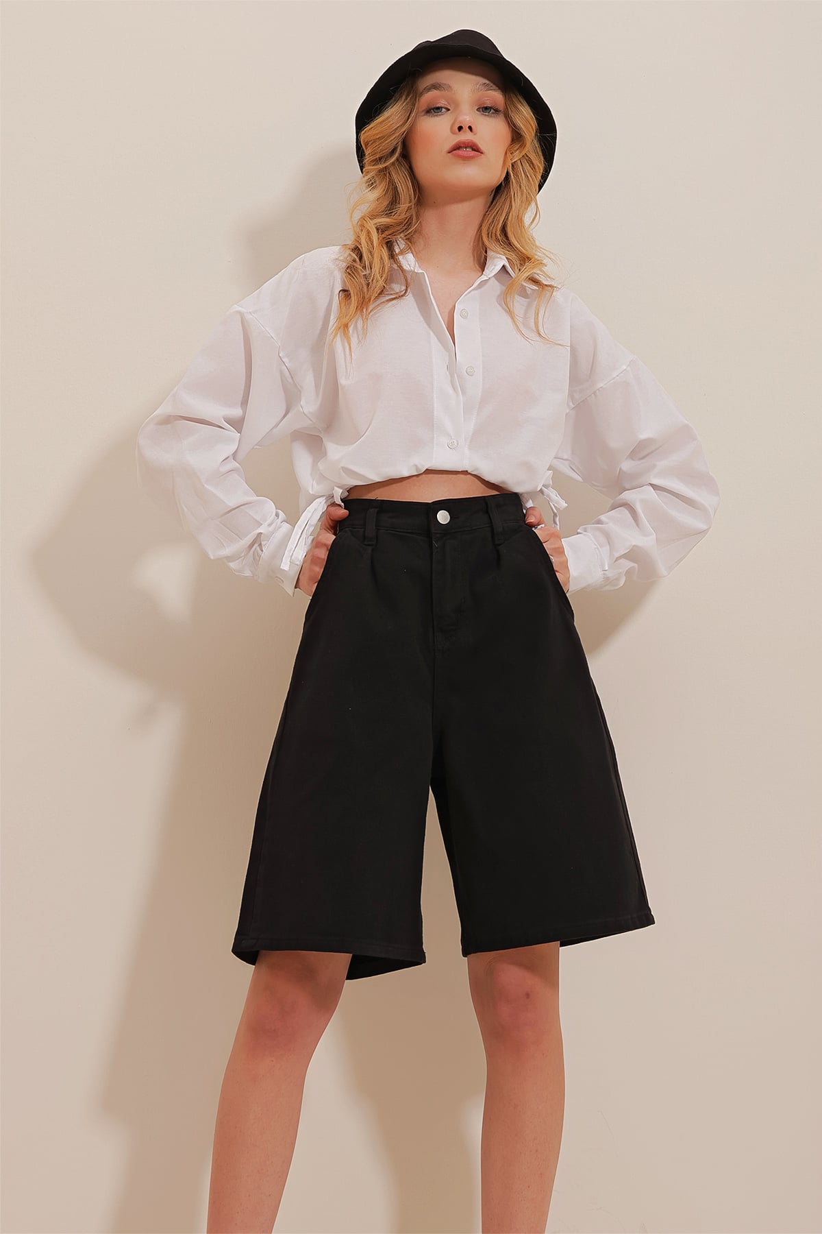Yüksek Bel Wide Leg Bermuda Denim Şort - SİYAH