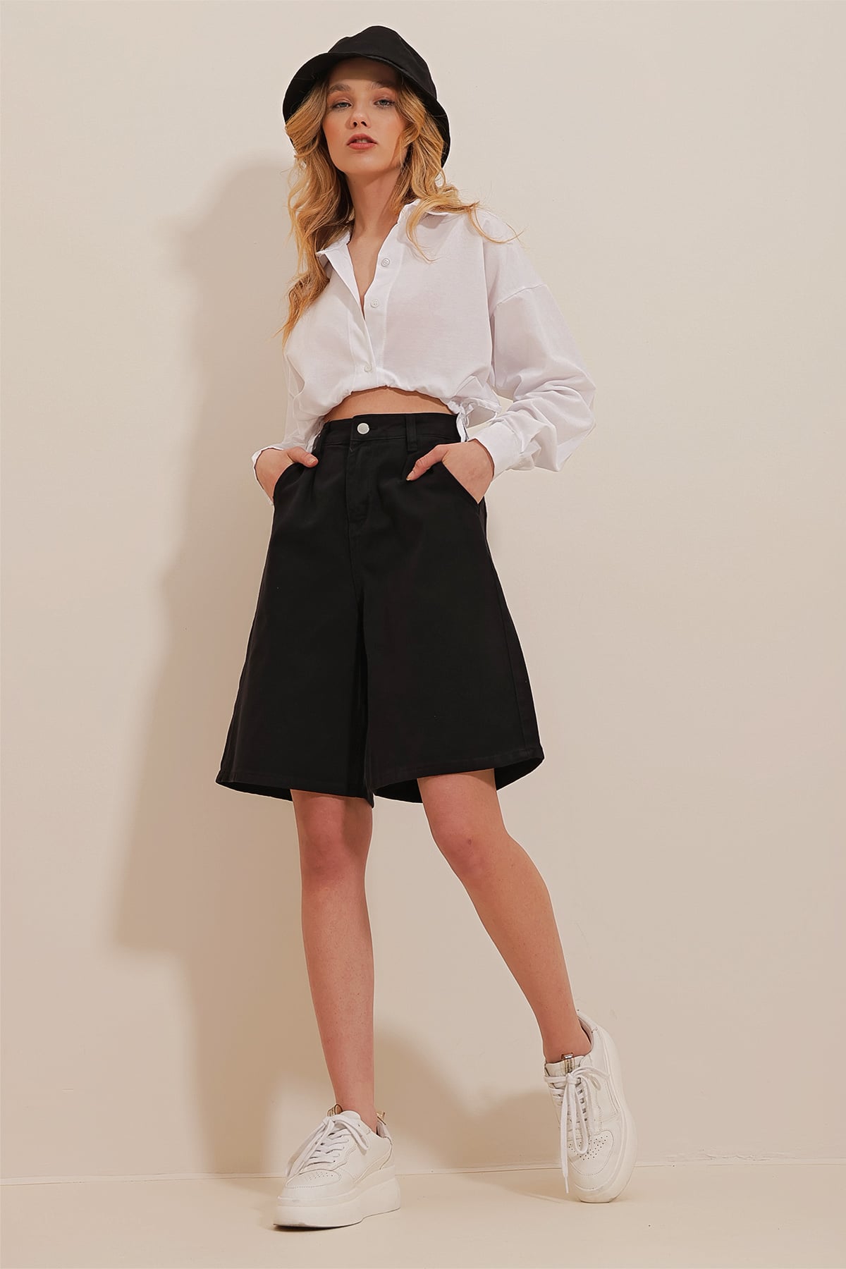 Yüksek Bel Wide Leg Bermuda Denim Şort - SİYAH