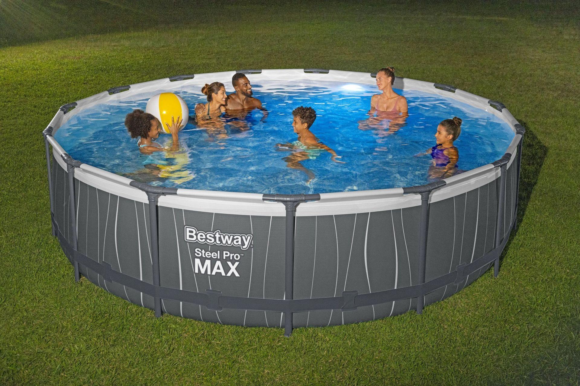 Bestway® 561GD Steel Pro MAX™ LED Işıklandırmalı Prefabrik Yer Üstü Çember Havuz Seti  4,57 m x 1,07 m