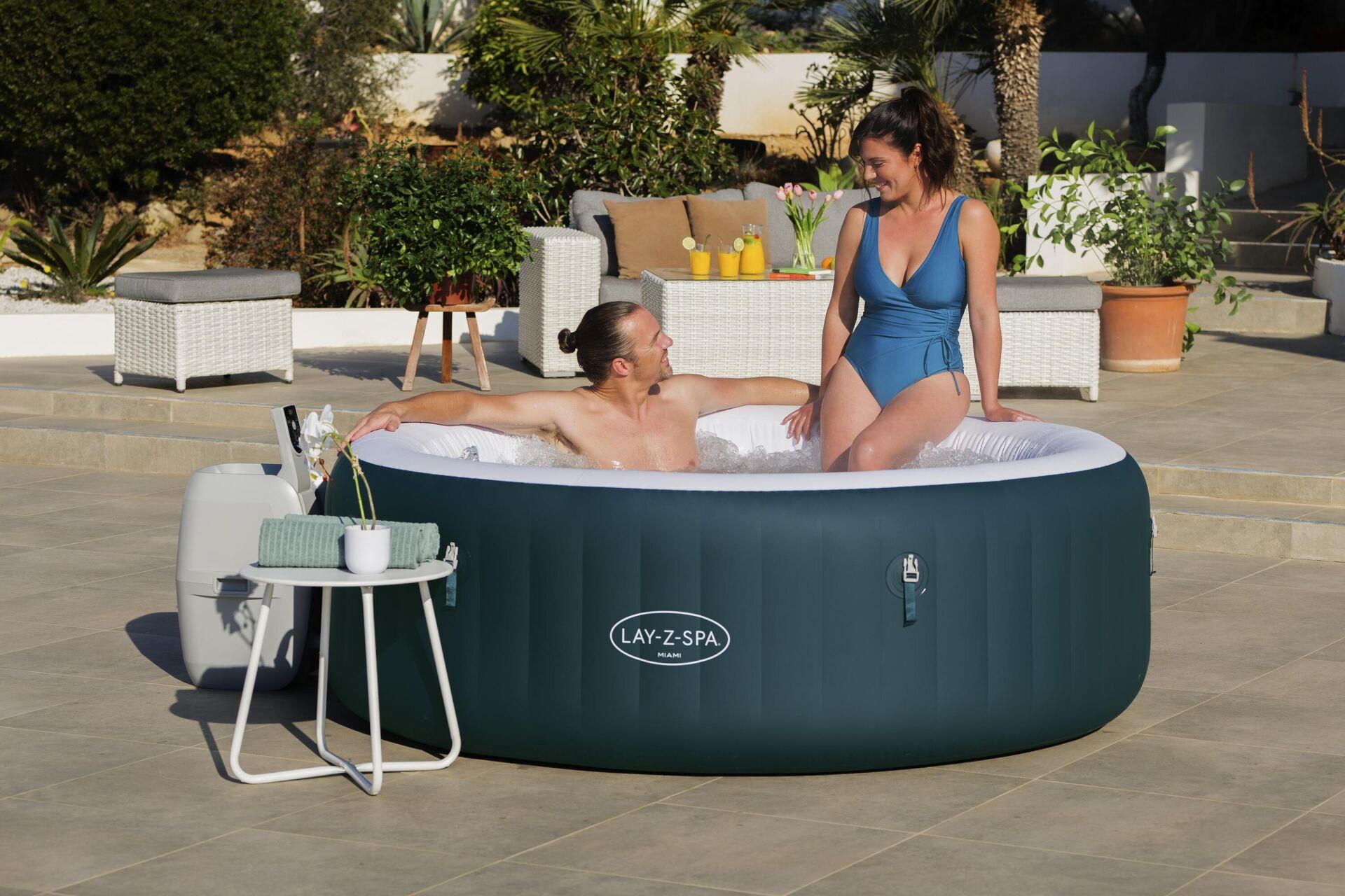 Lay-Z-Spa® Miami AirJet™ 6001D Enerji Tasarruflu Şişme Spa Havuzu,4-6 kişilik