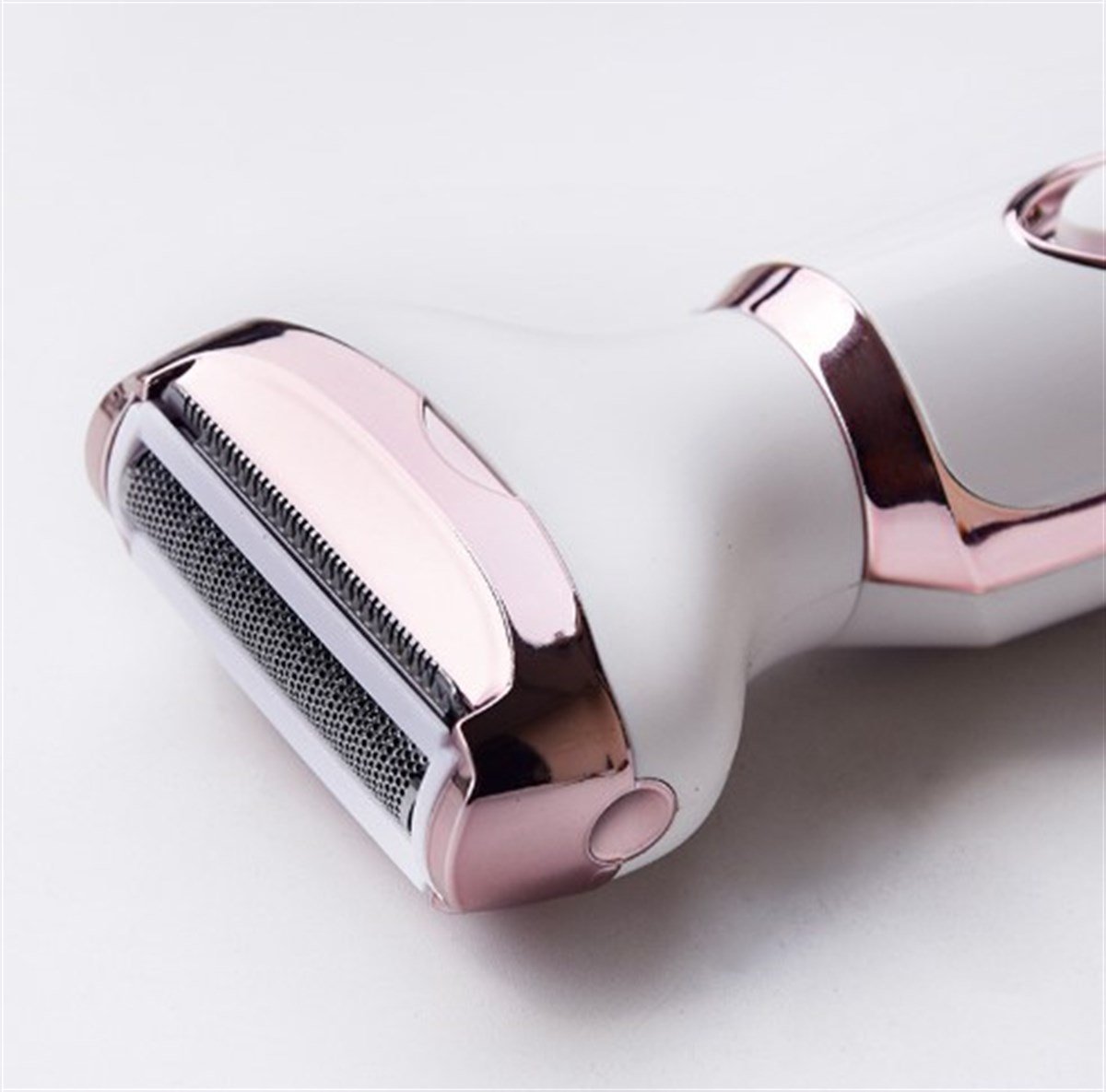 Dördü Bir Arada Bayan Tıraş Makinesi Kadın Tıraş Makinesi
