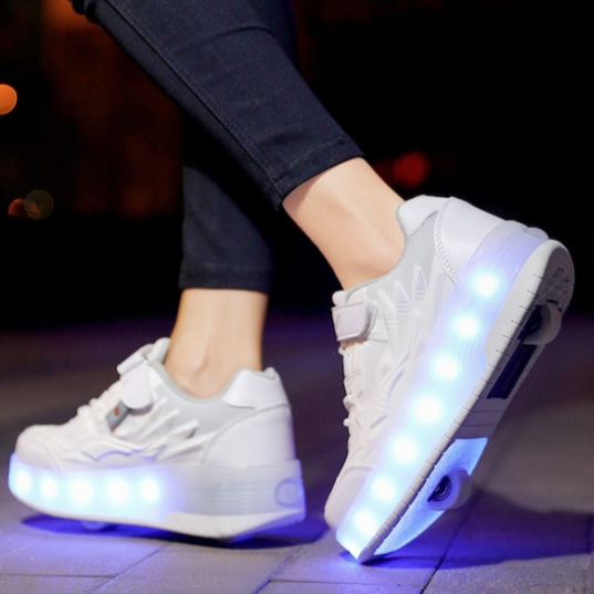Sıtong 4 Tekerlekli Usb Şarjlı Led Işıklı Paten Ayakkabı Beyaz