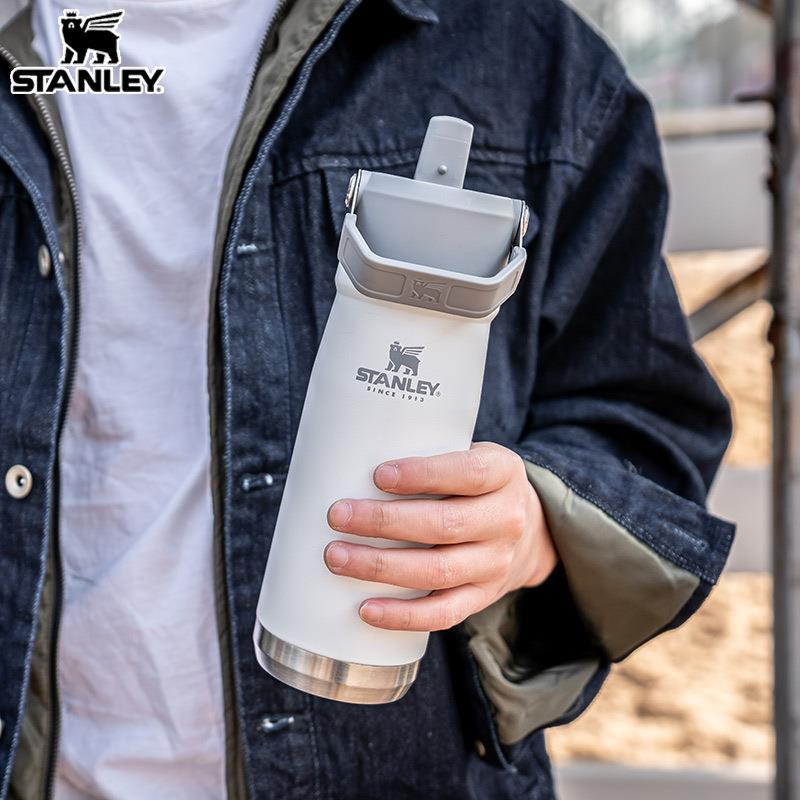 STANLEY 0.5L 304 Paslanmaz Çelik Vakumlu Pipetli Termos Bardak