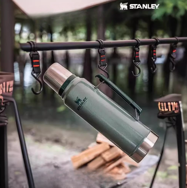 STANLEY 1.4L Büyük Kapasiteli Paslanmaz Çelik Termos