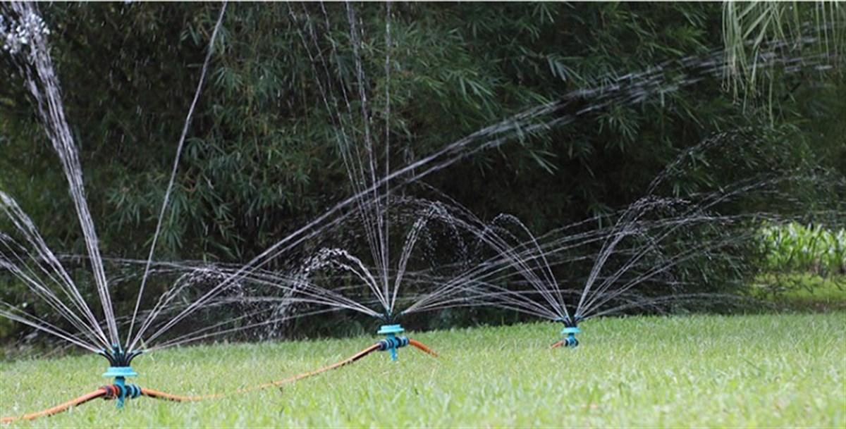 Tcherchi 12 Ayarlanabilir Başlıklı Bahçe Fiskiyesi