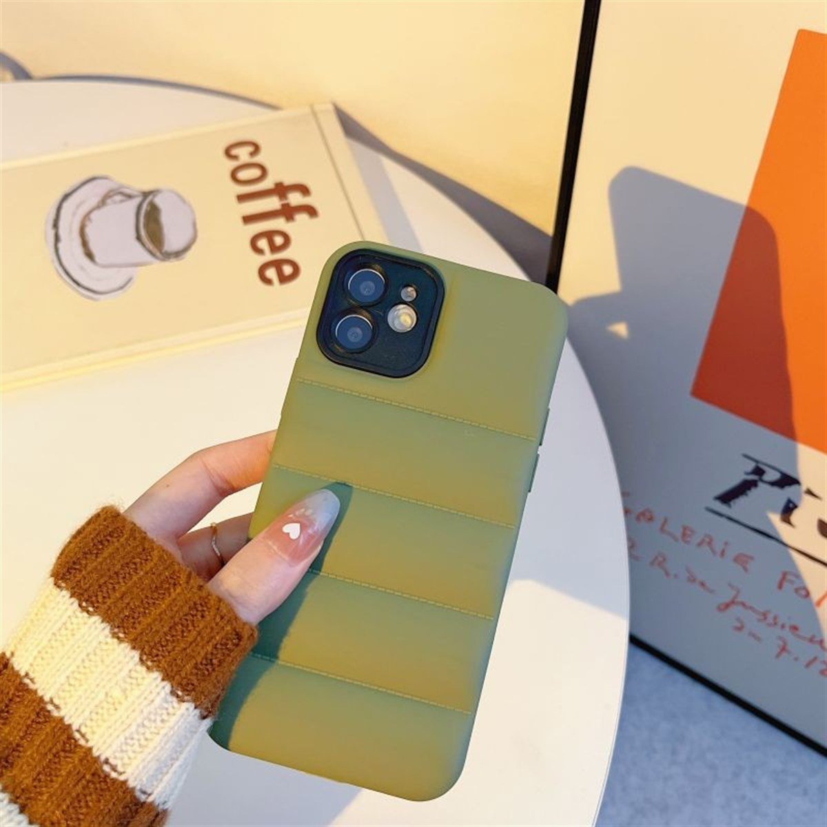 Tcherchi Apple iPhone 12 Kılıf Kamera Korumalı Dikiş Desenli Yumuşak Renkli Şişme Silikon Kılıf